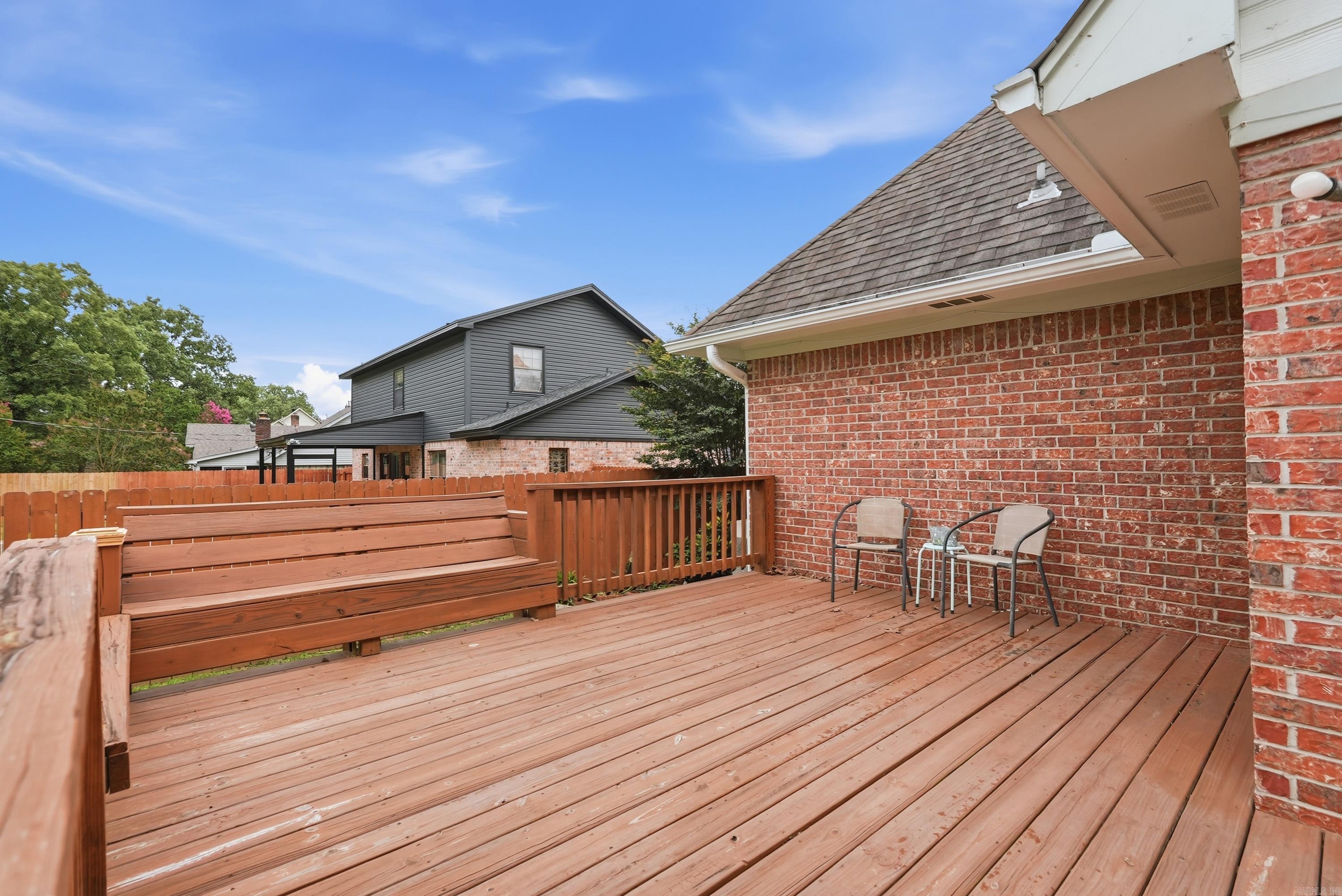 212 Red River Property Photo 38