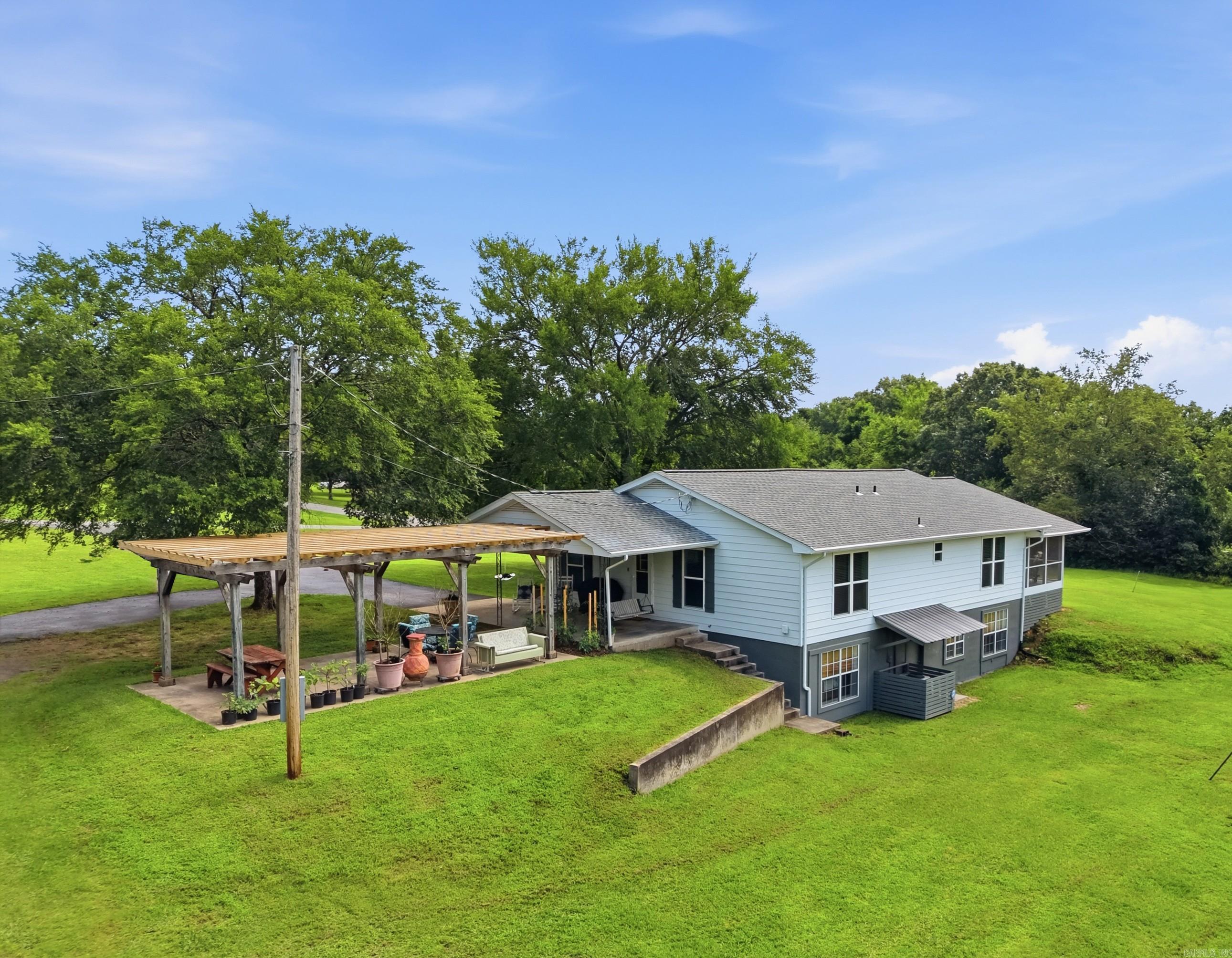4268 Highway 330 Property Photo 10
