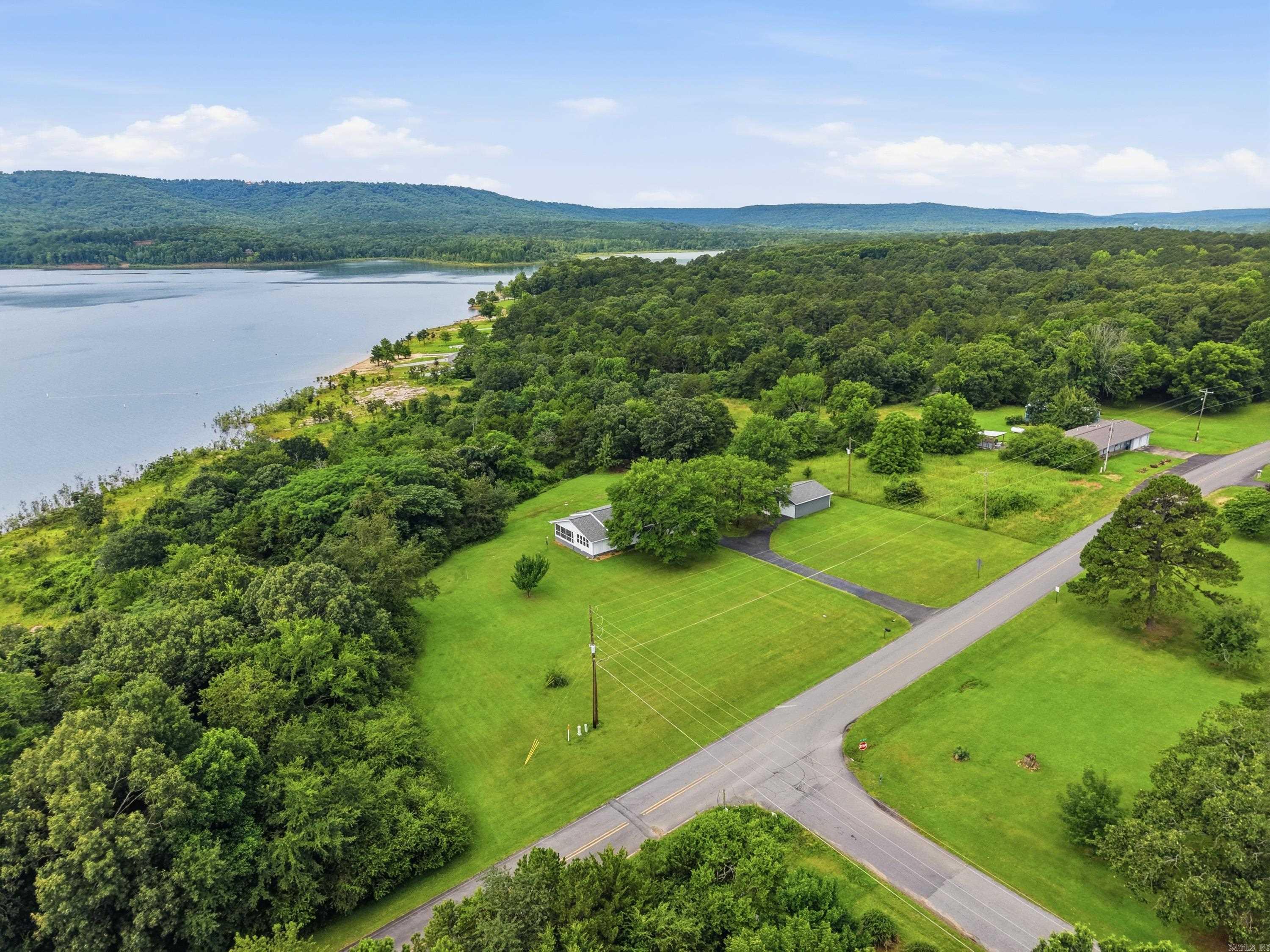 4268 Highway 330 Property Photo 44
