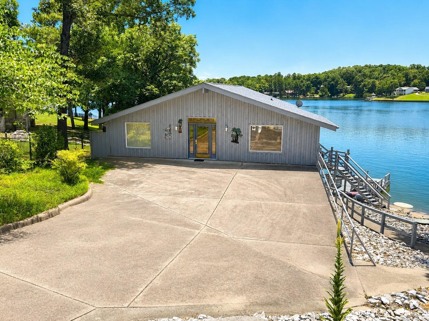 56 N Lakeshore Drive Property Photo 24