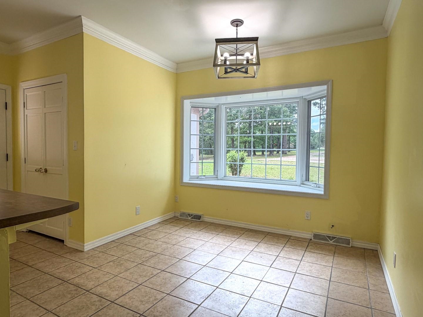 201 E Marshall Drive Property Photo 11