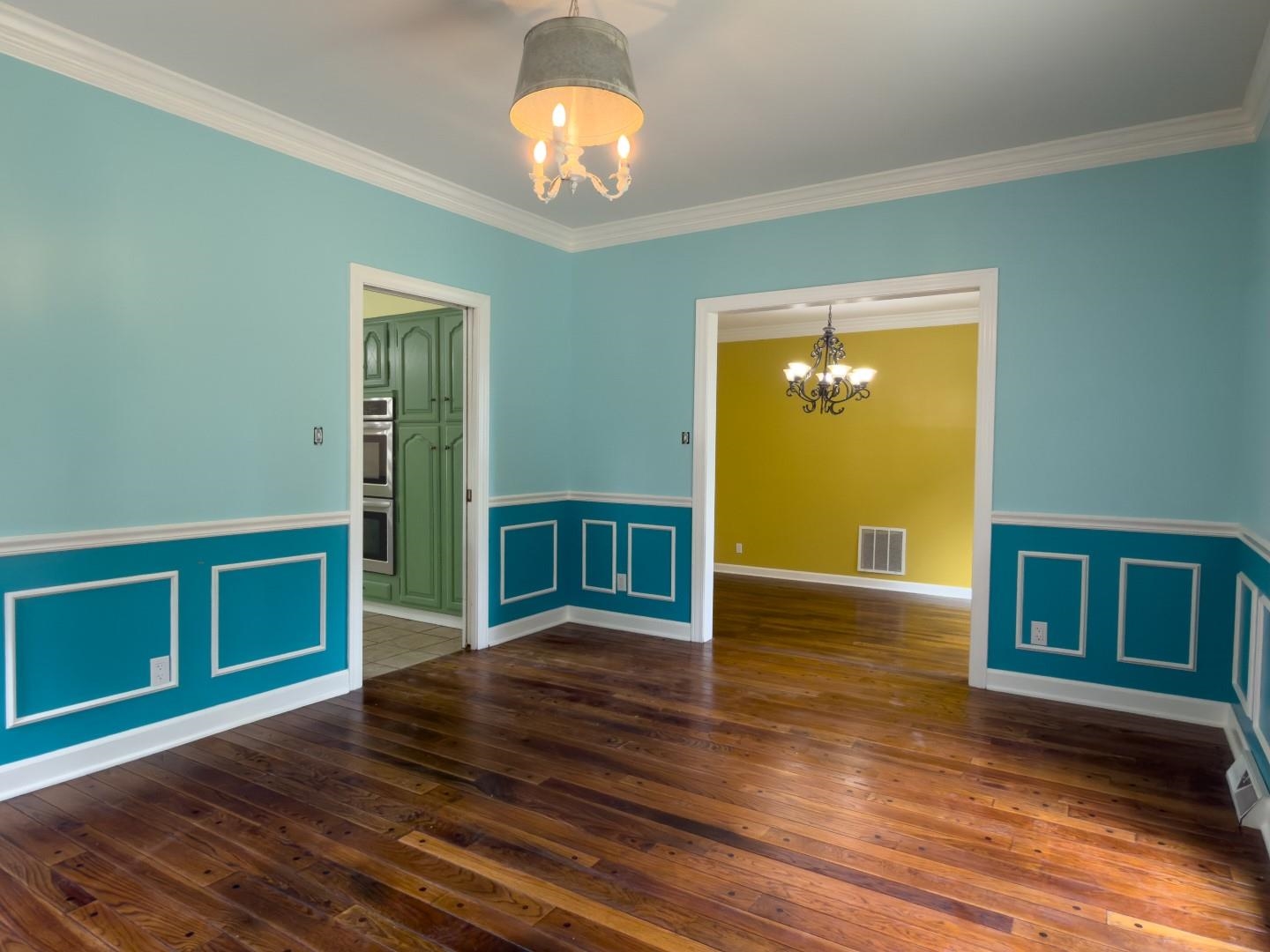 201 E Marshall Drive Property Photo 15