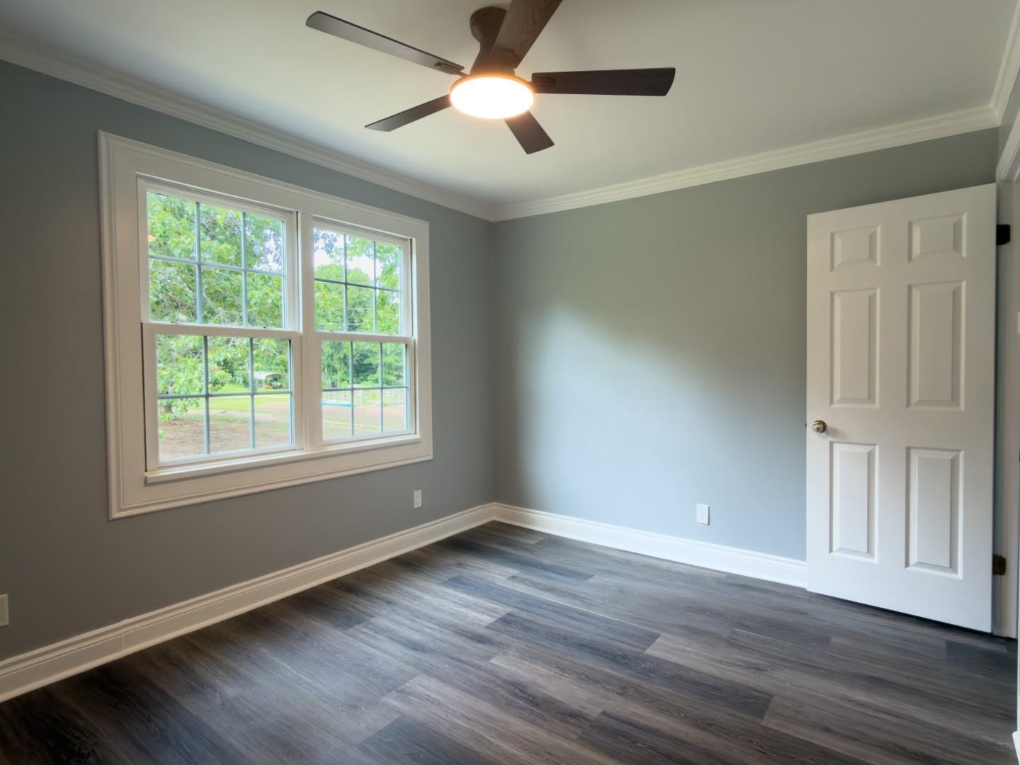 201 E Marshall Drive Property Photo 32