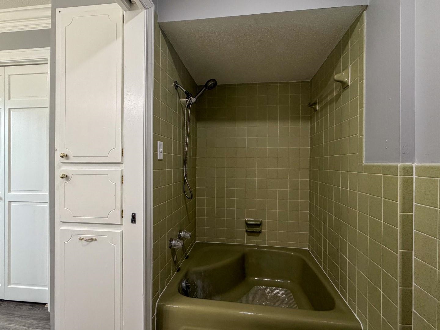 201 E Marshall Drive Property Photo 41