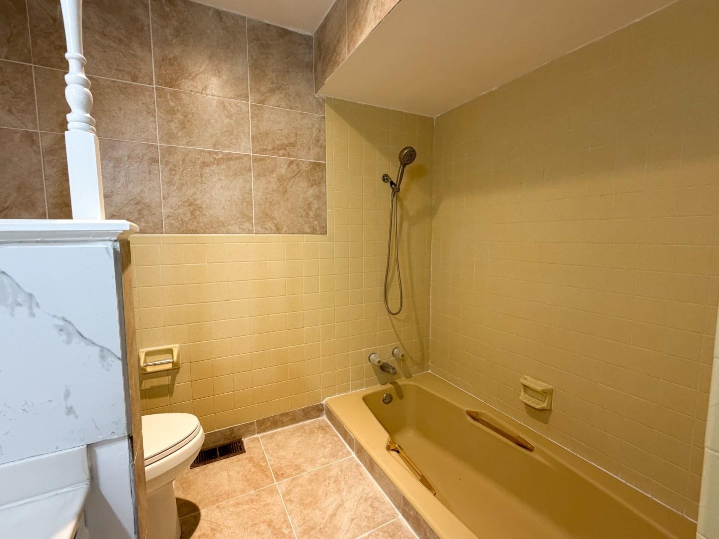 201 E Marshall Drive Property Photo 43
