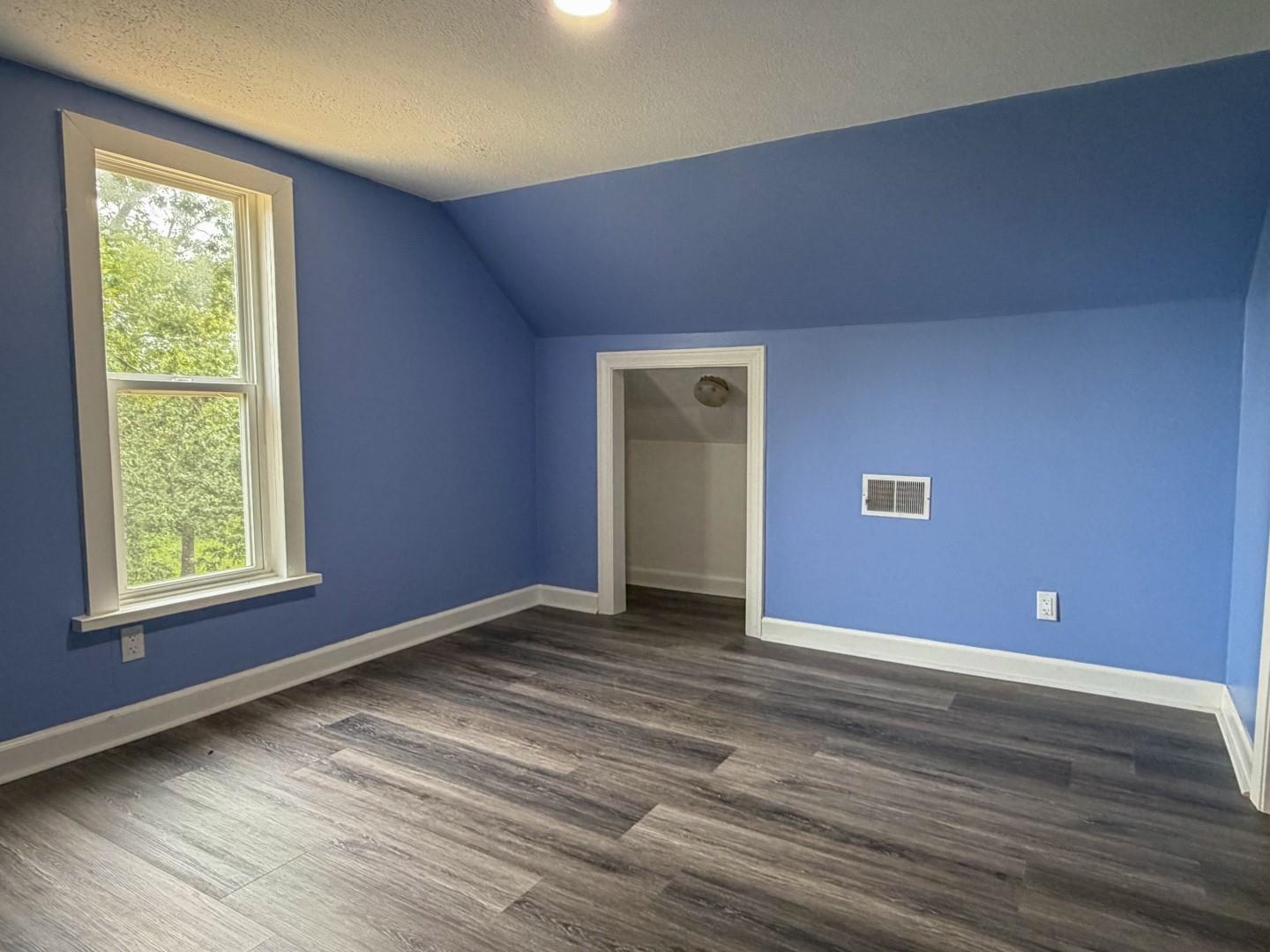 201 E Marshall Drive Property Photo 45