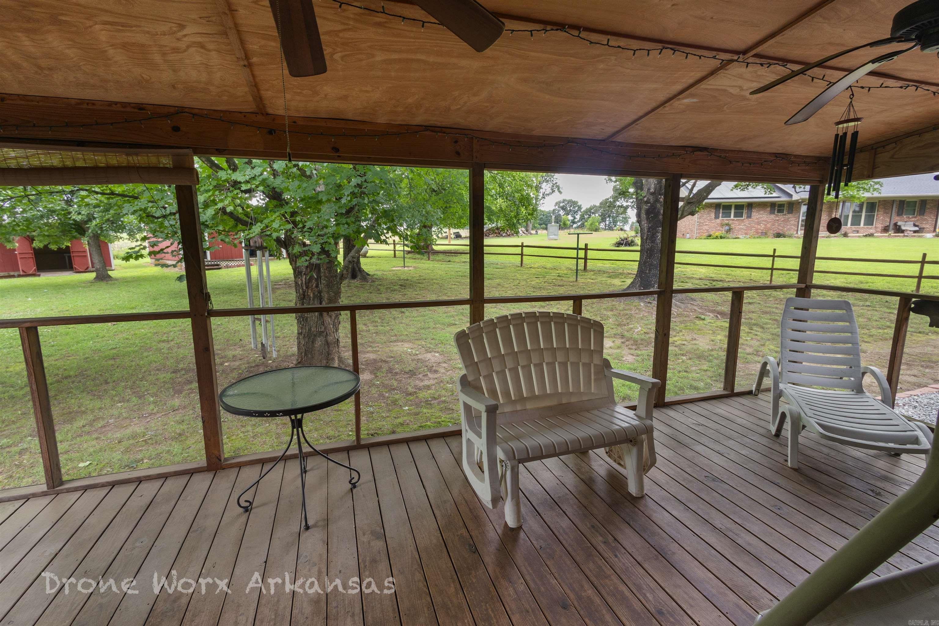 213 Westwood Drive Property Photo 33
