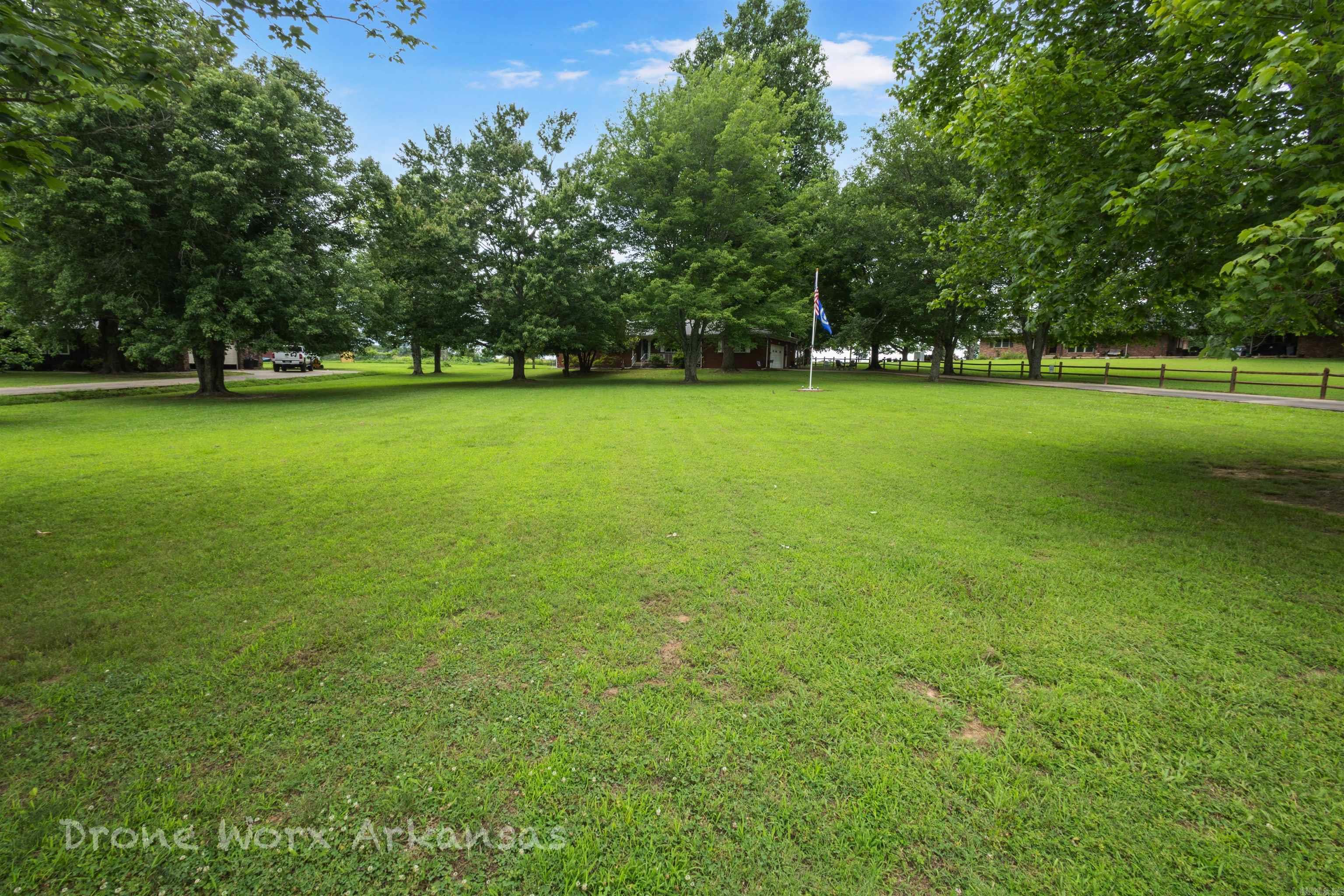 213 Westwood Drive Property Photo 39