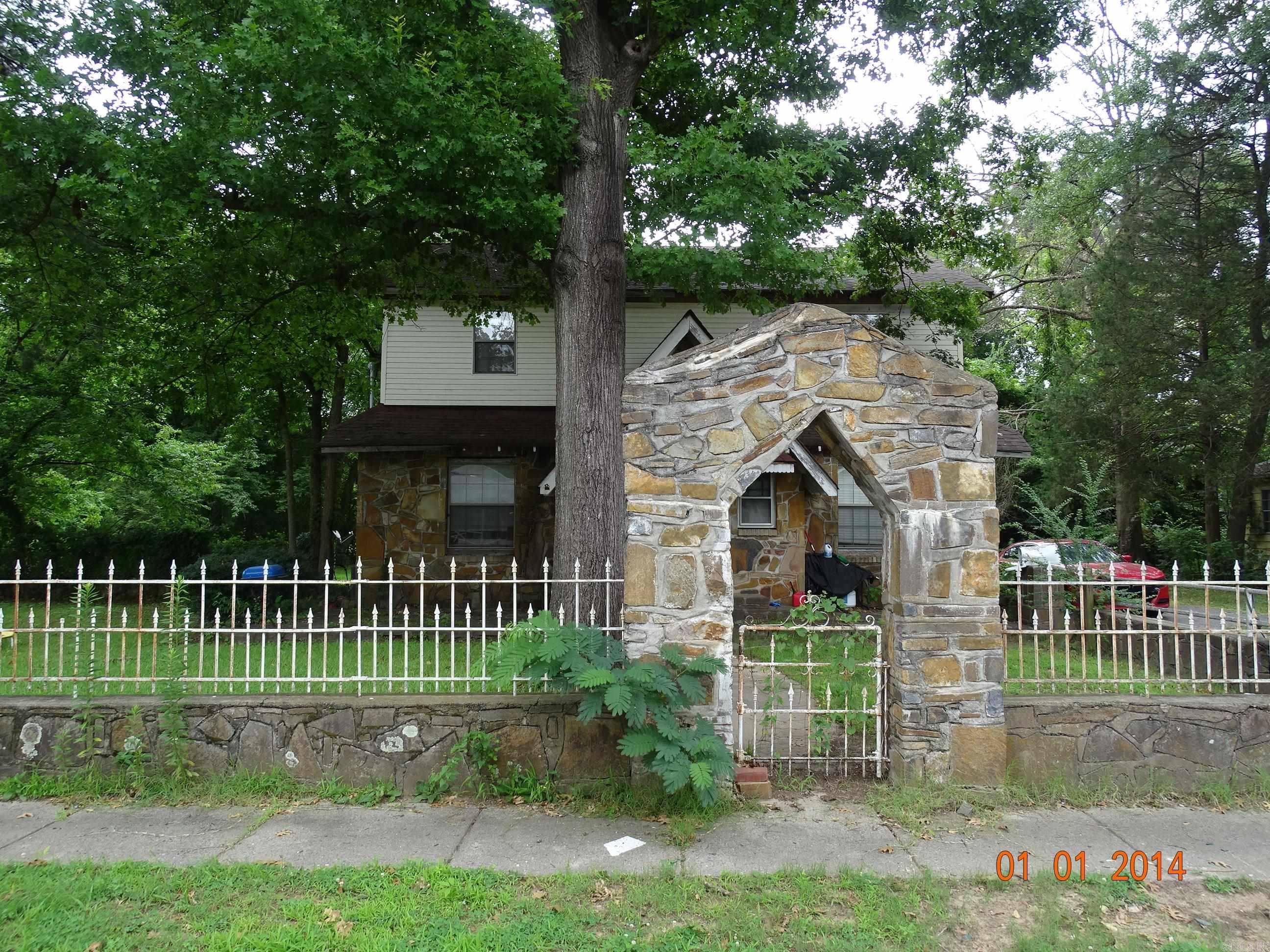 520 Water Street Property Photo 2