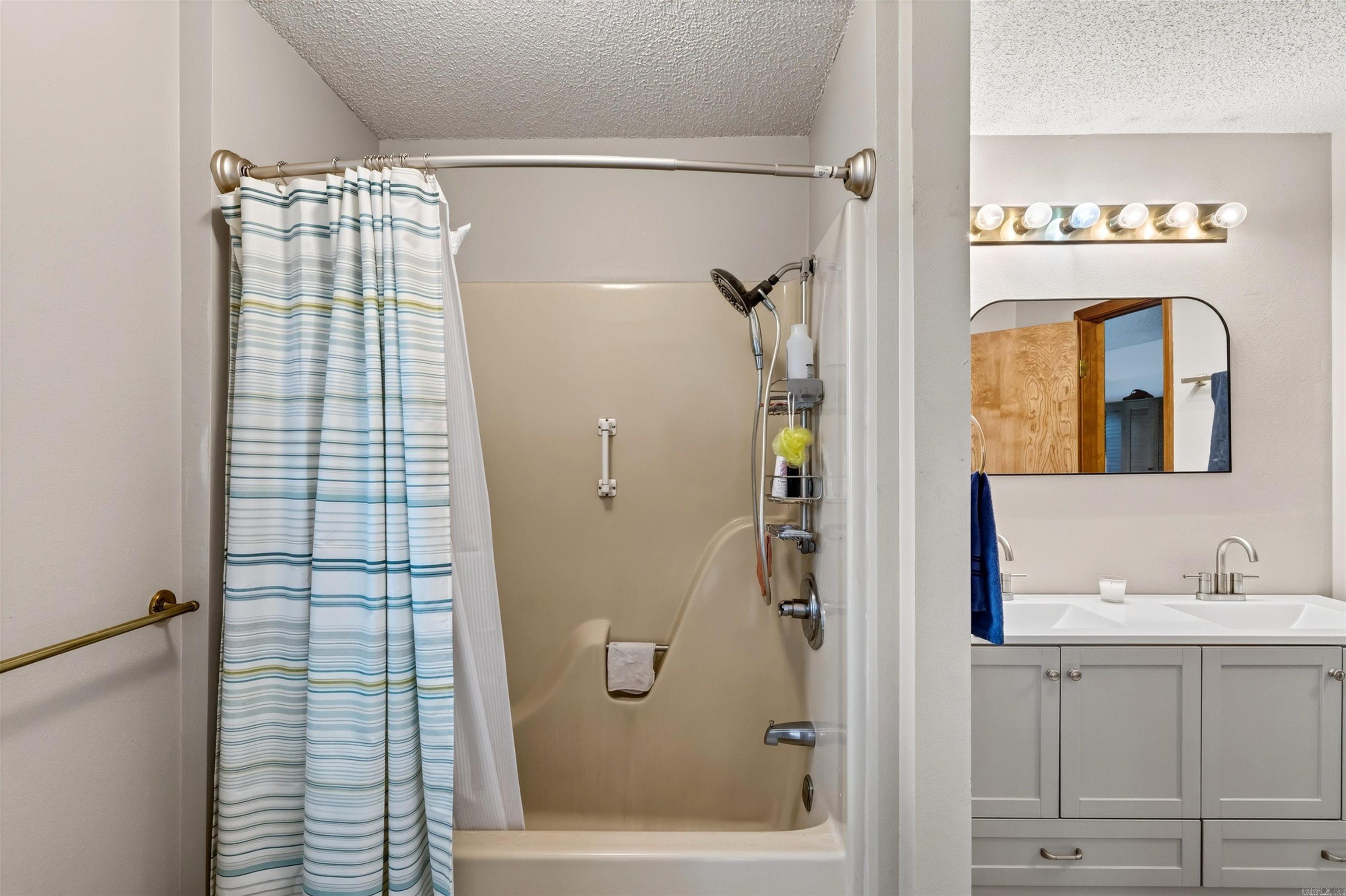 7 Llana Lane Property Photo 24