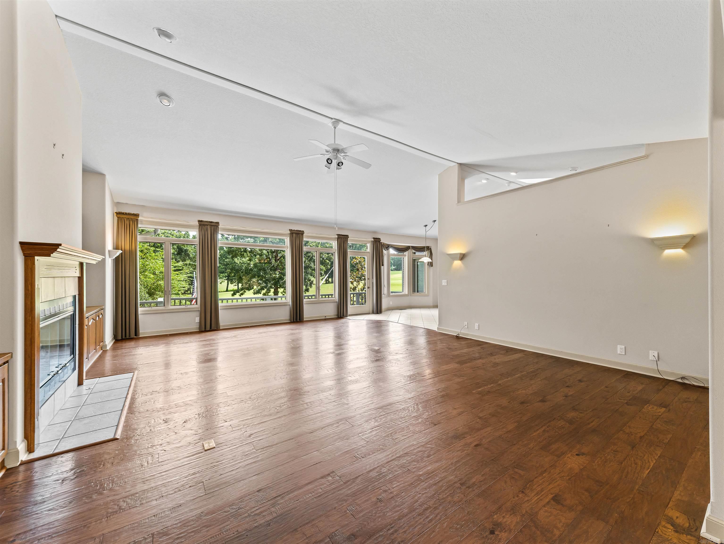 6 Quieto Lane Property Photo 13
