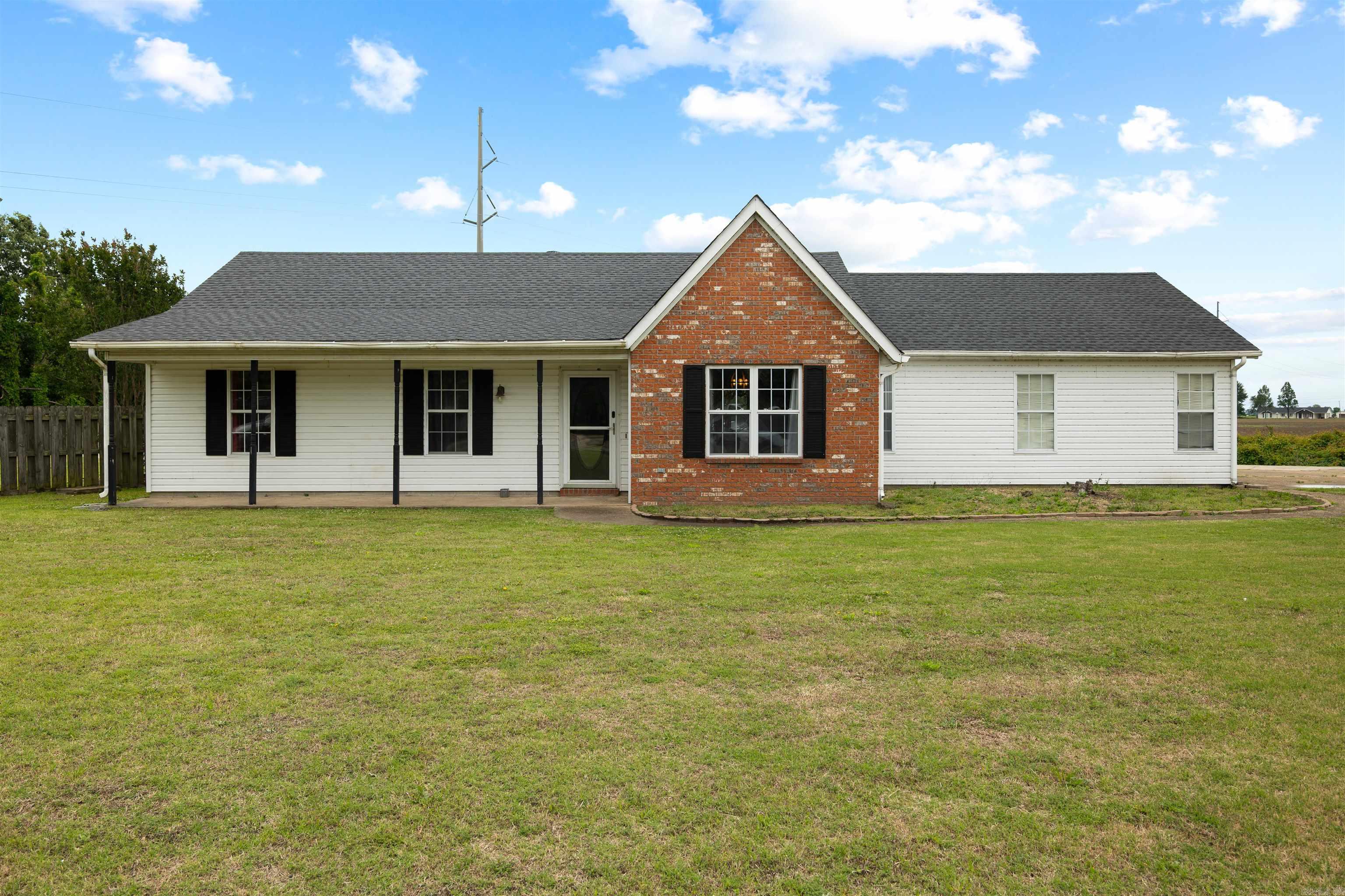 13298 Dixie Lane Property Photo 1