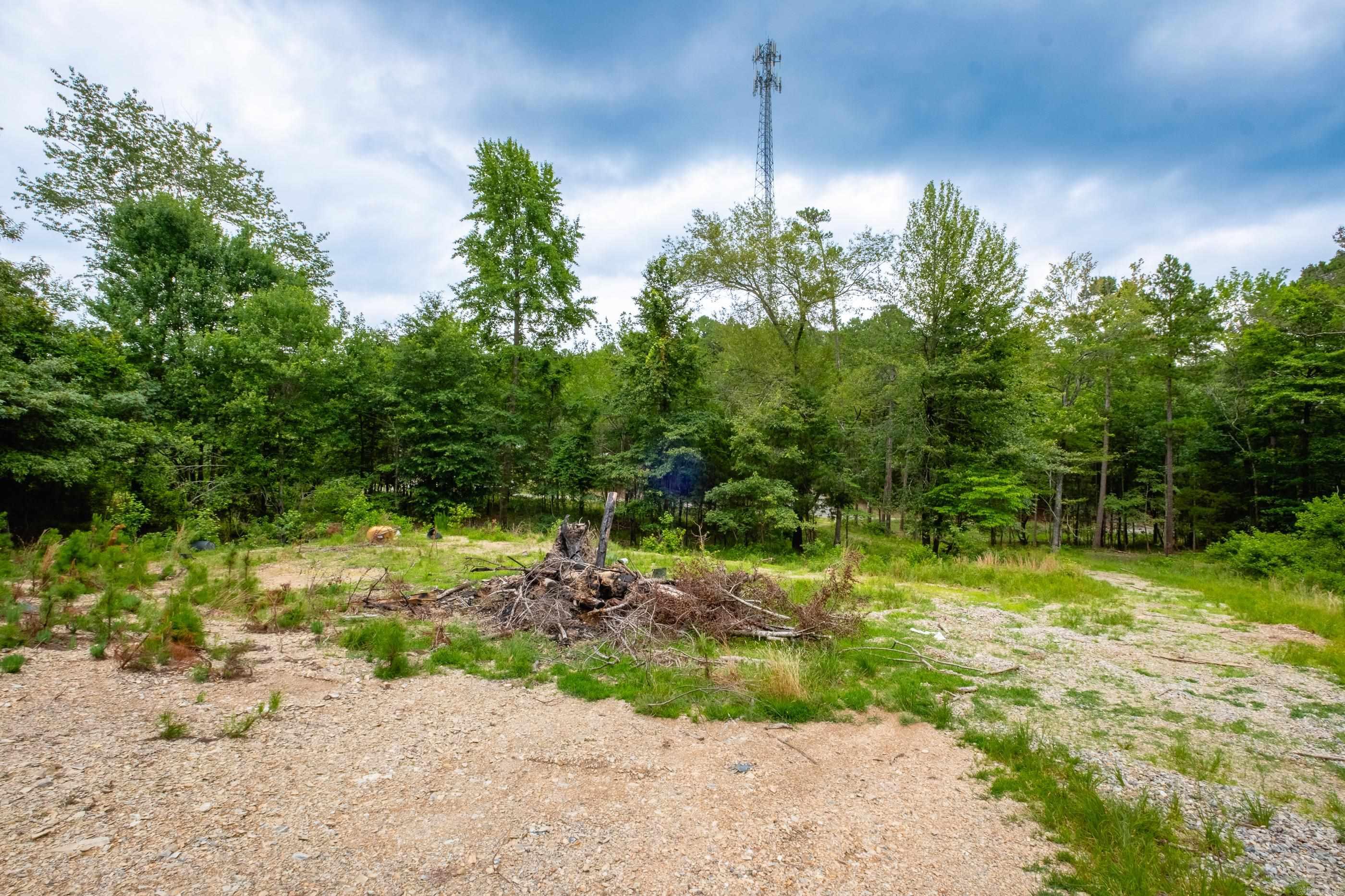 27907 Tram Road Property Photo 5