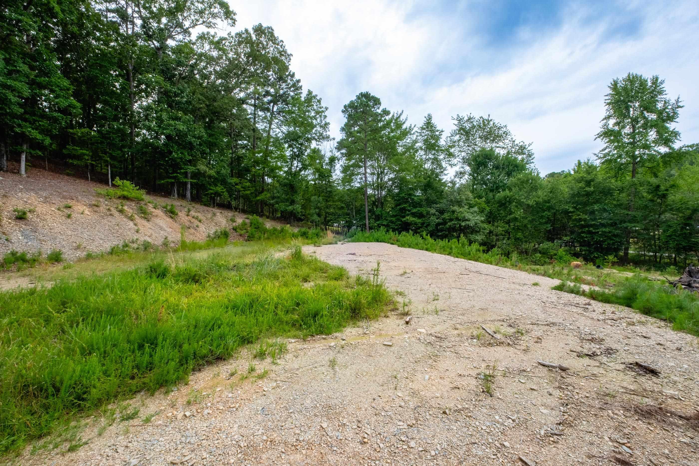 27907 Tram Road Property Photo 8