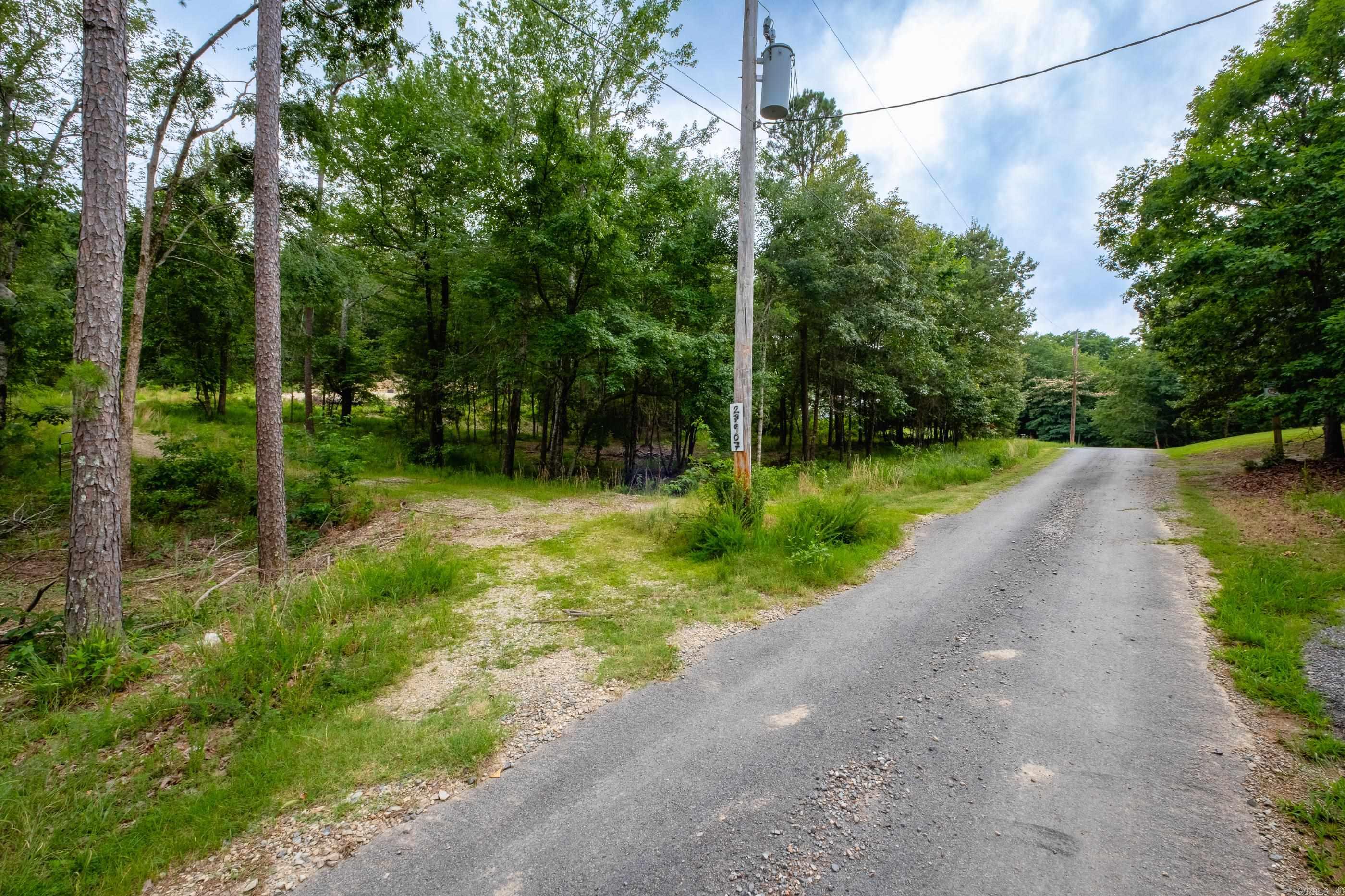 27907 Tram Road Property Photo 9
