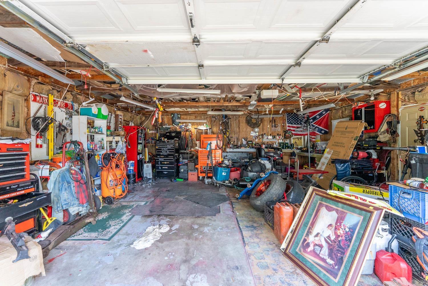 425 Monroe Street Property Photo 25