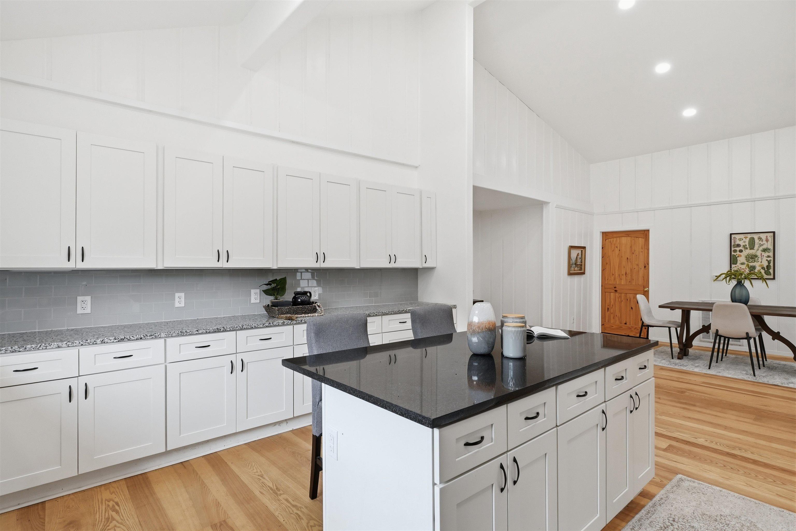 5524 Pinnacle Valley Road Property Photo 10