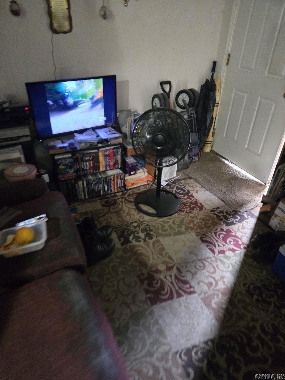 9121 Lew Drive Property Photo 15