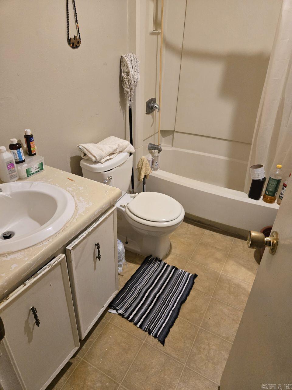 9121 Lew Drive Property Photo 17