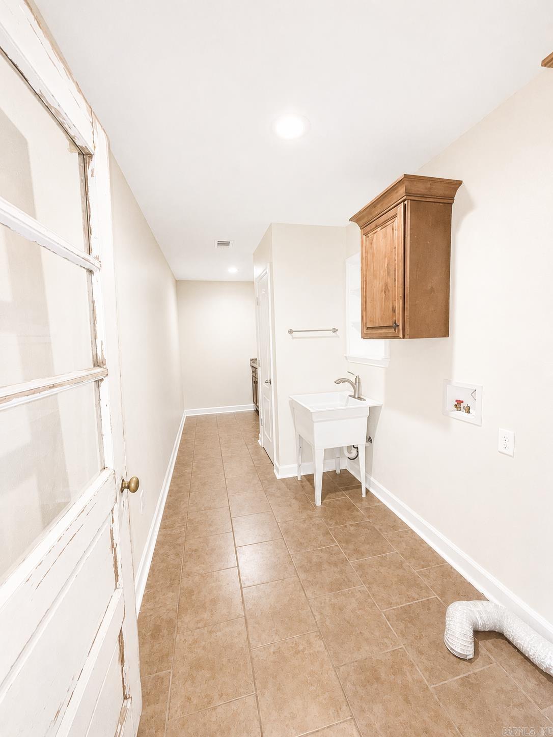 83 County Road 7629 Property Photo 17
