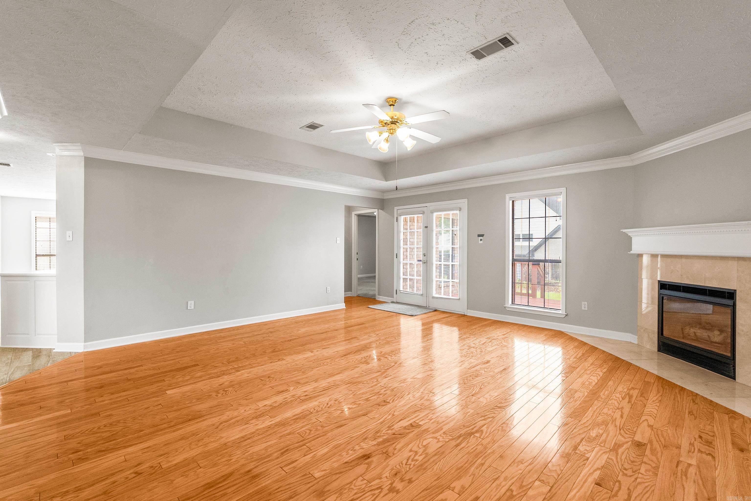 3435 Bay Berry Property Photo 4