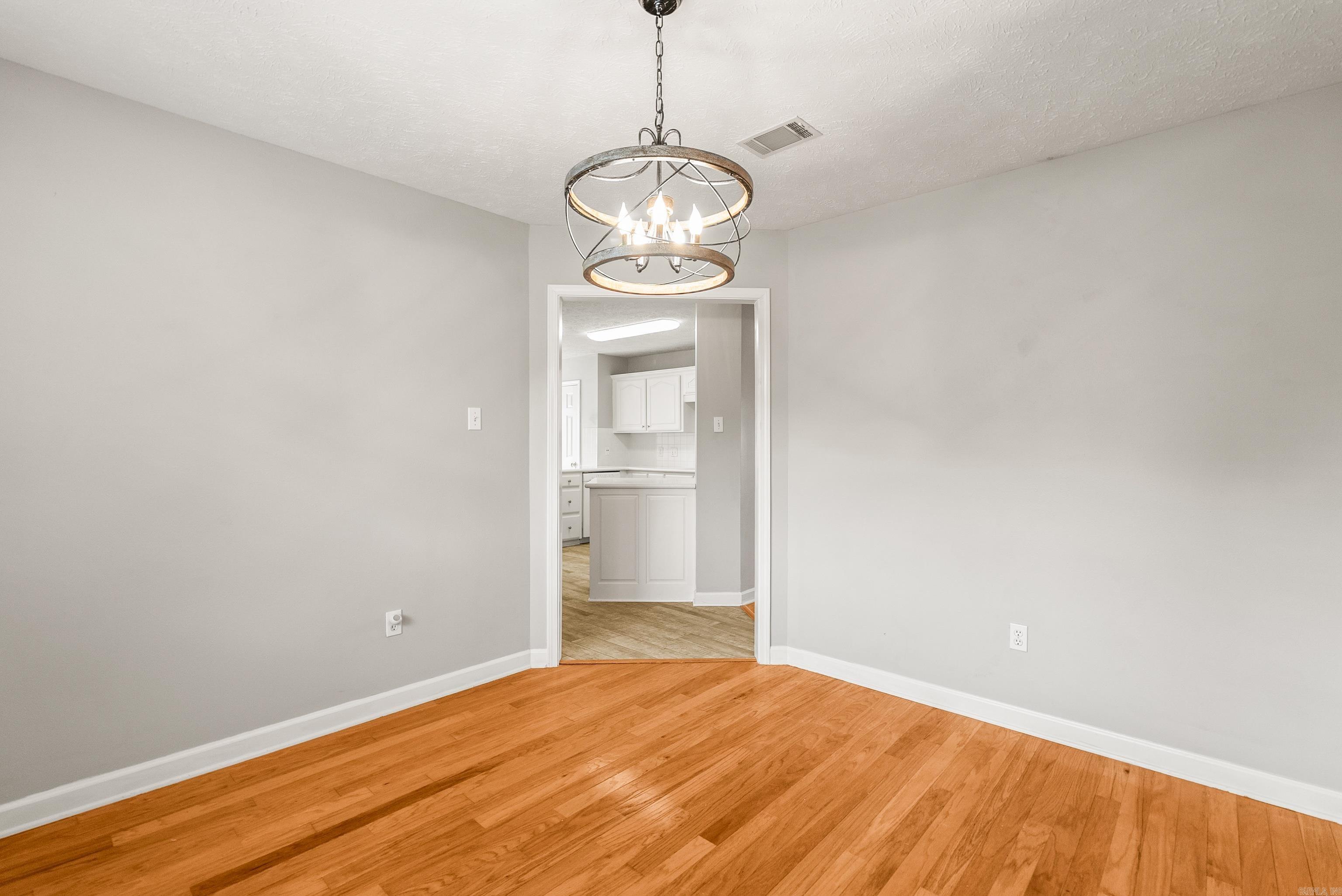 3435 Bay Berry Property Photo 8