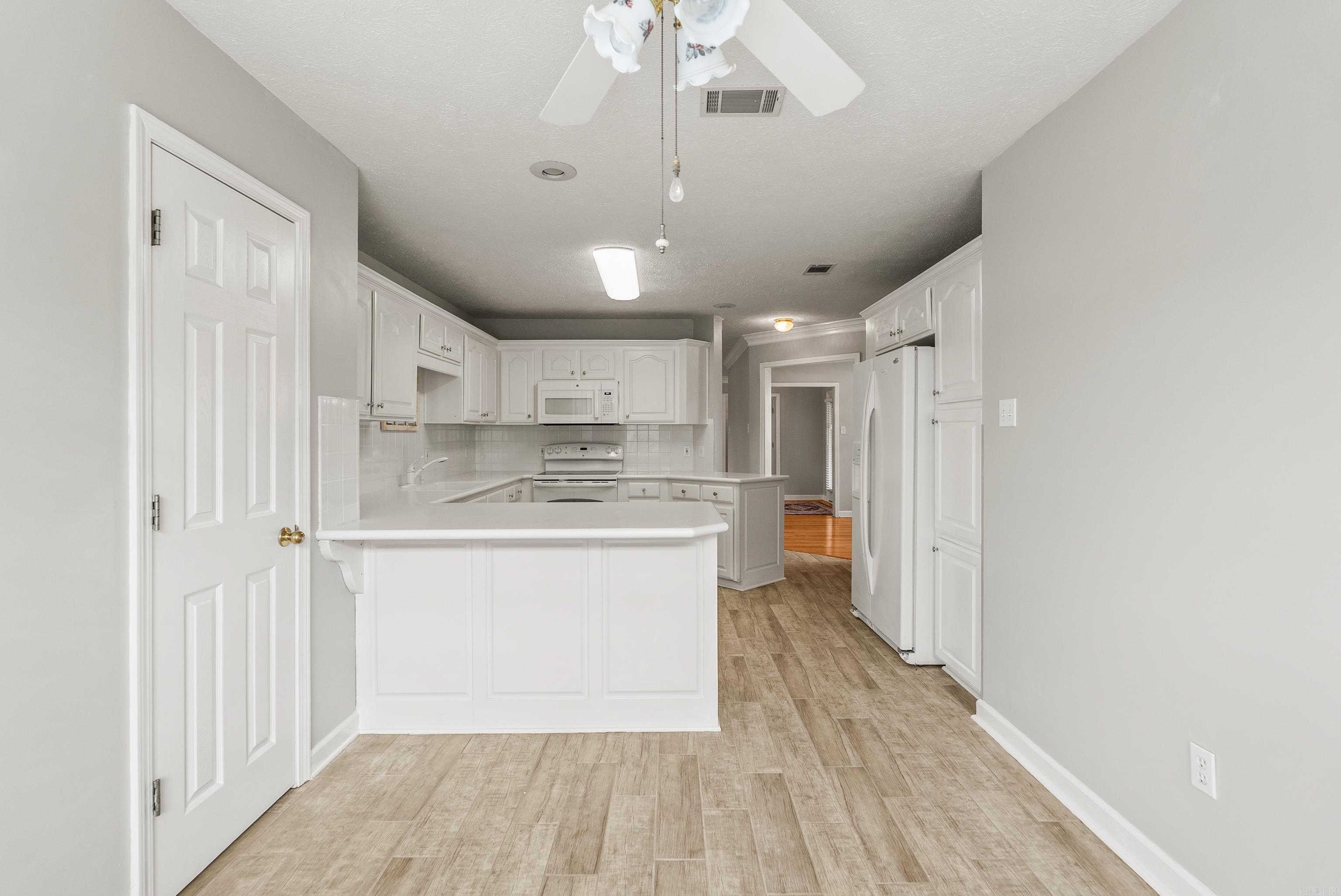 3435 Bay Berry Property Photo 12