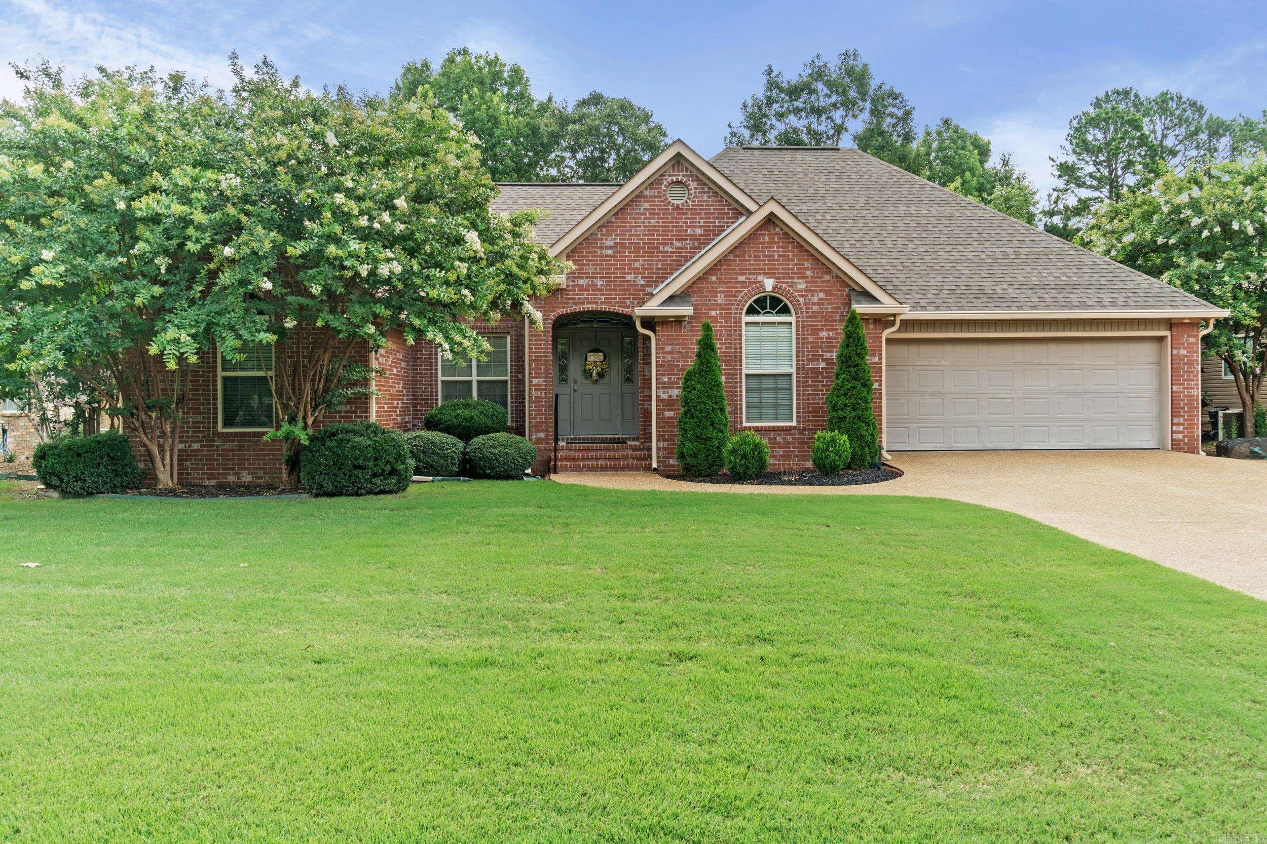 834 Copperfield Circle Property Photo 1