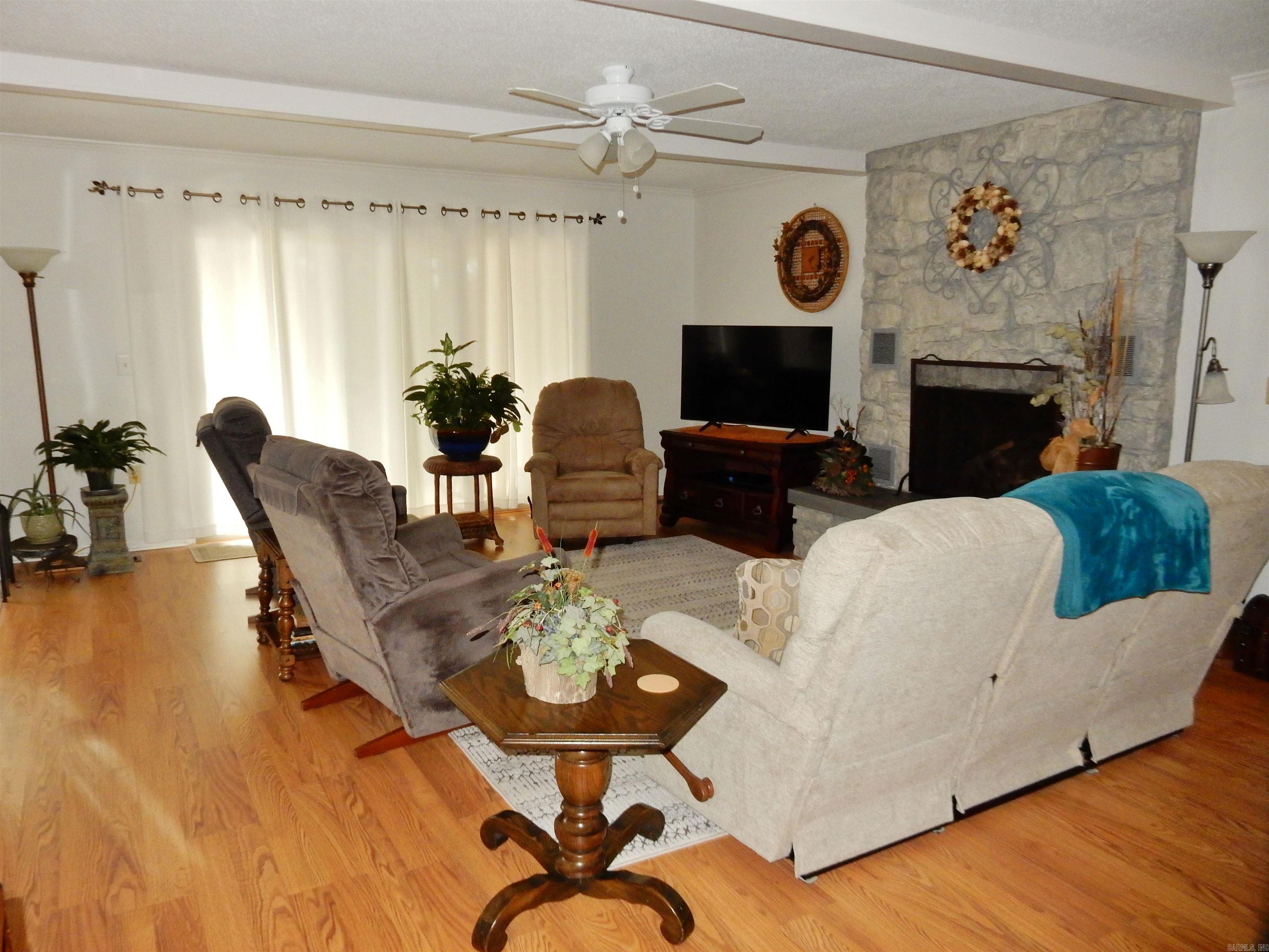 106 Stafford Court Property Photo 18