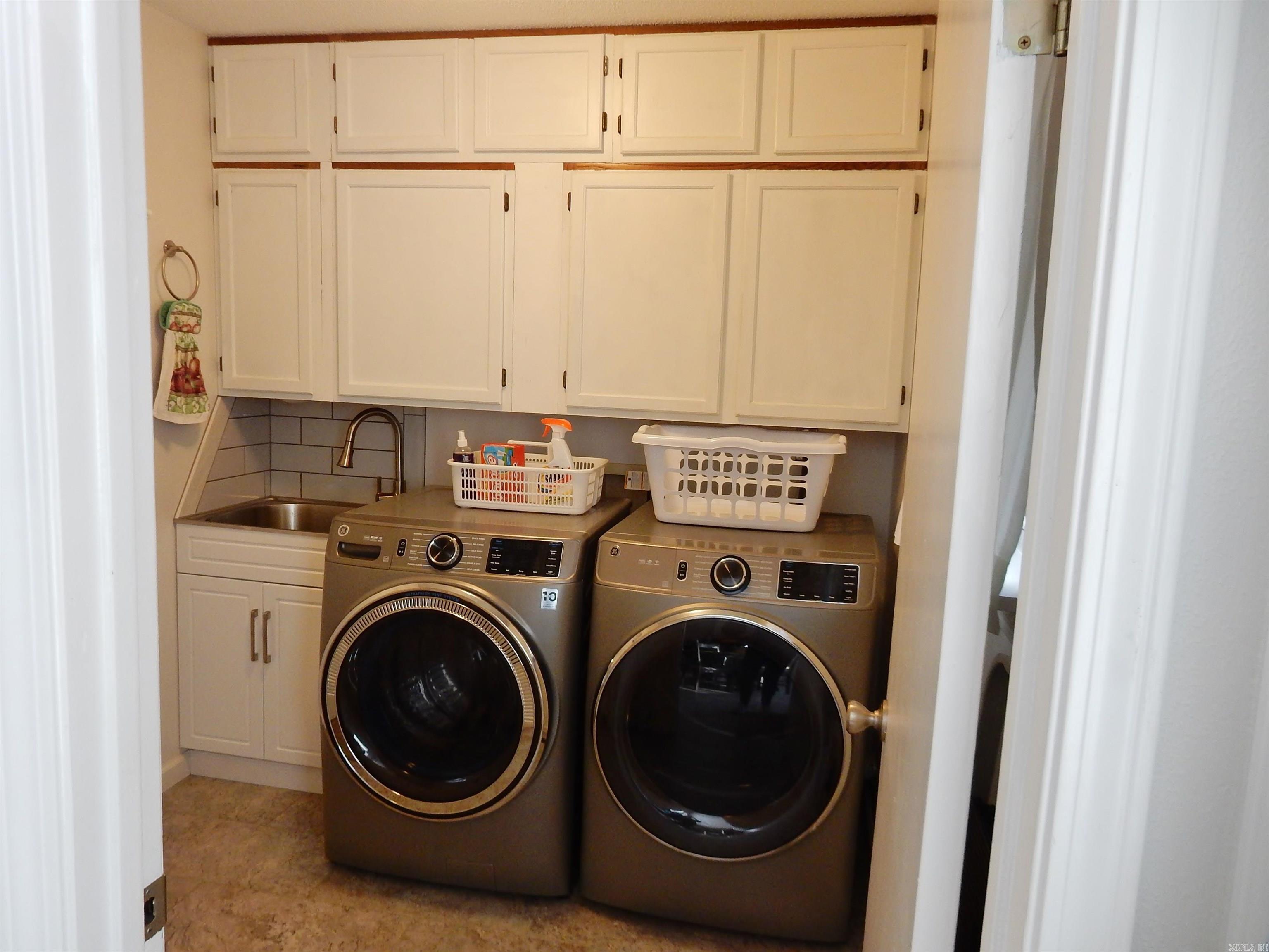106 Stafford Court Property Photo 19