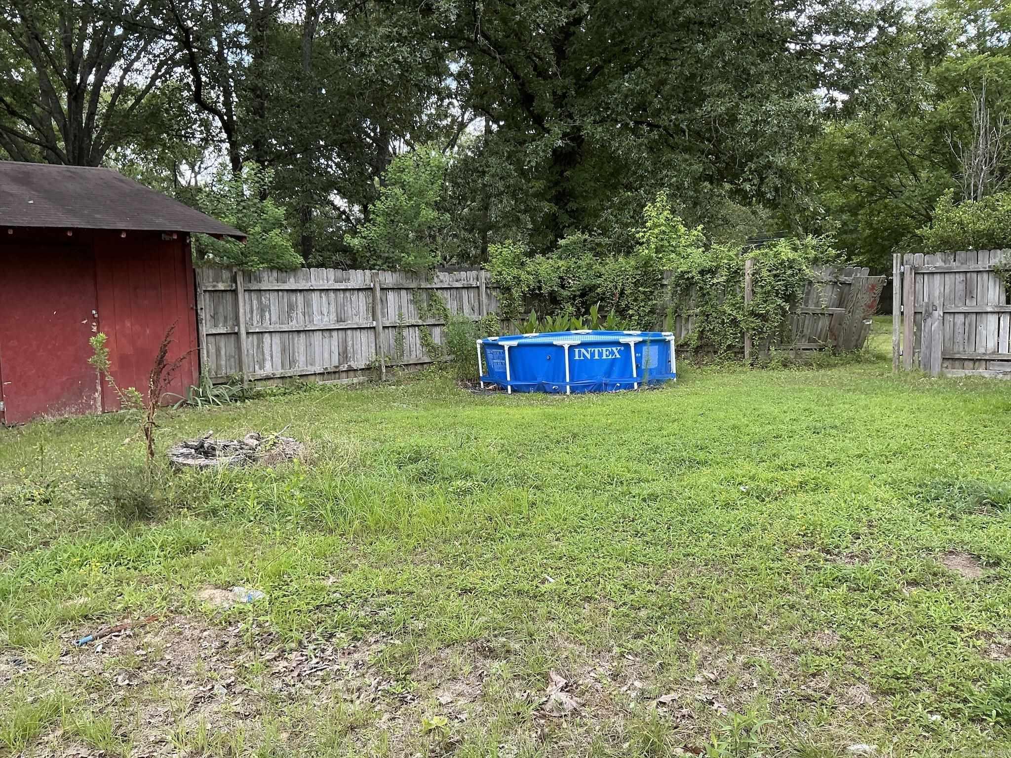 108 Homestead Ave Property Photo 25