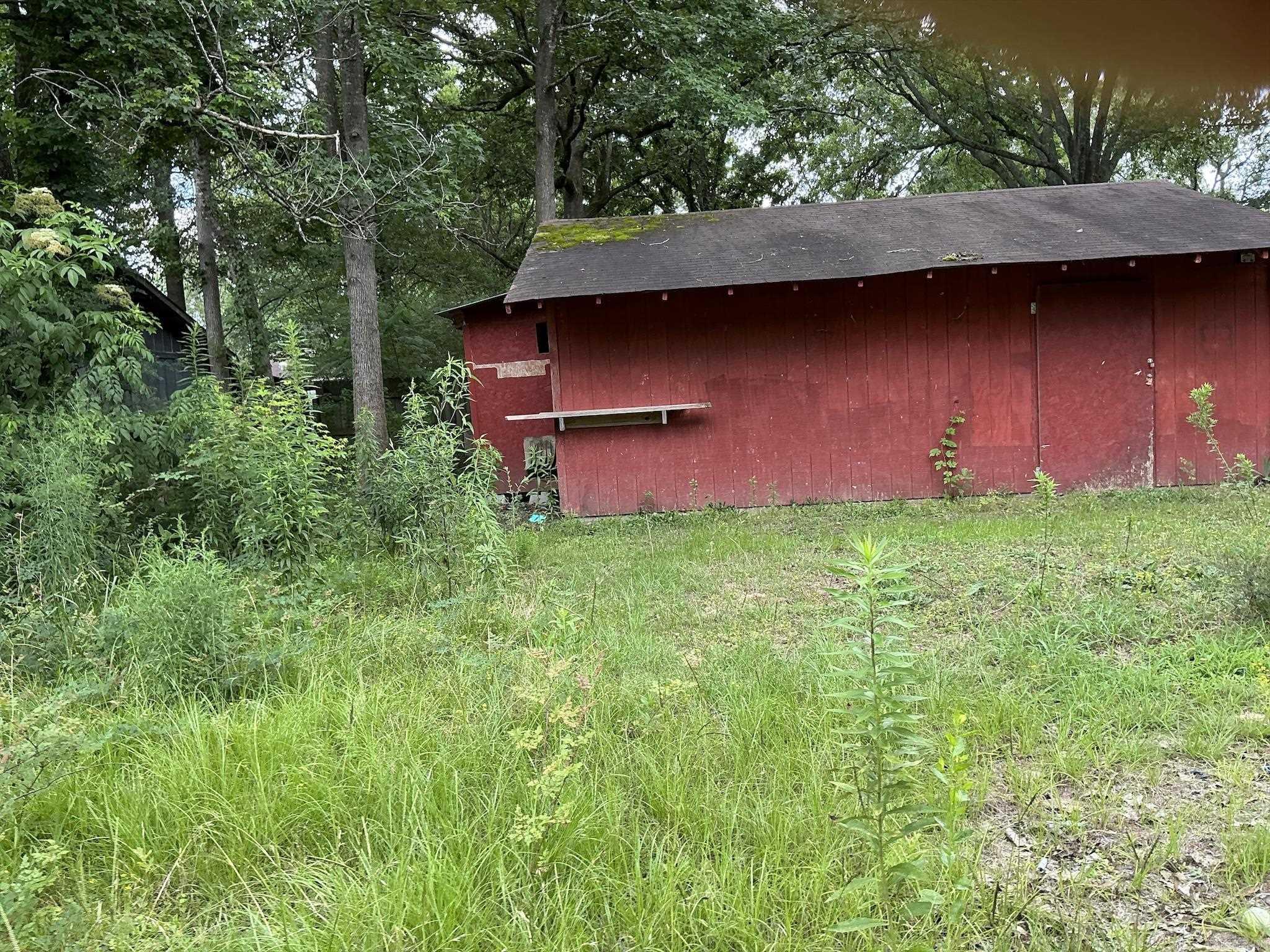 108 Homestead Ave Property Photo 27