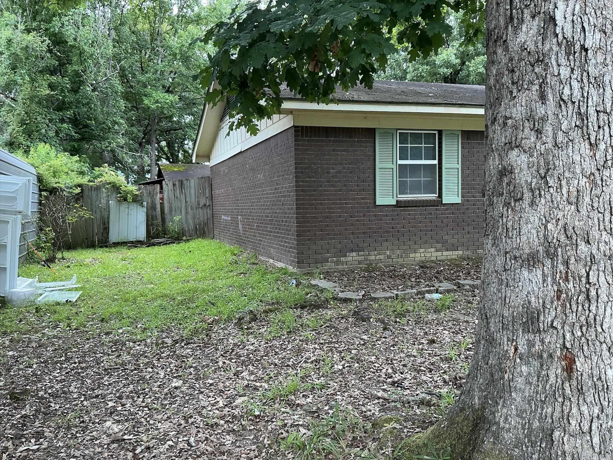 108 Homestead Ave Property Photo 31