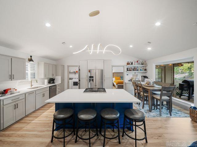 104 Channelview Property Photo 10
