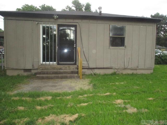 2111 Whyte Dr Property Photo 9