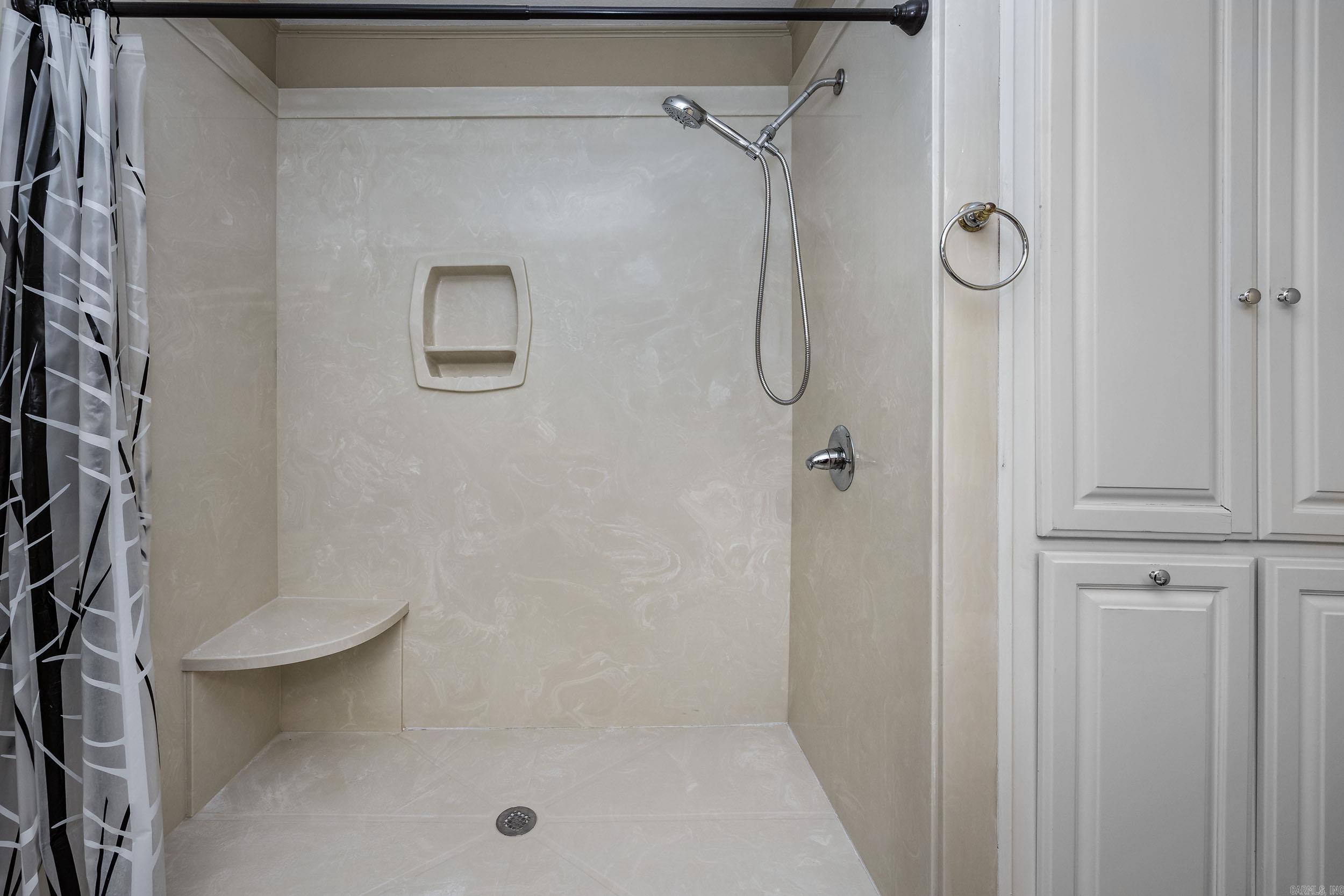 104 Stately Point Property Photo 22