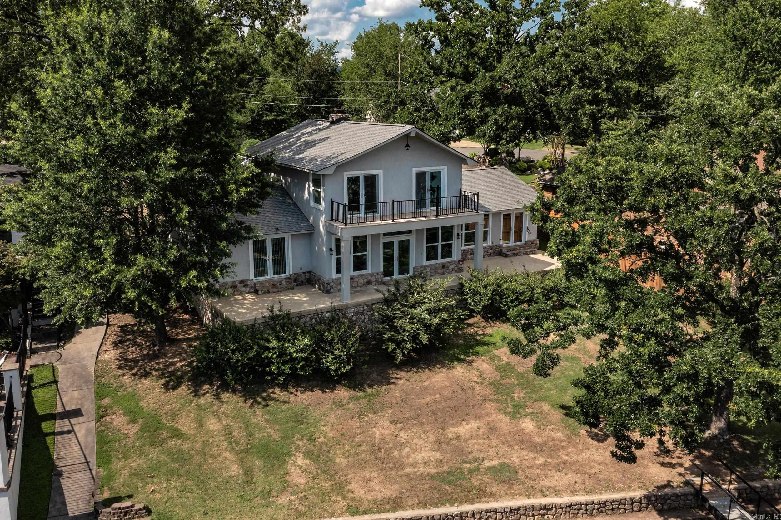 104 Stately Point Property Photo 45