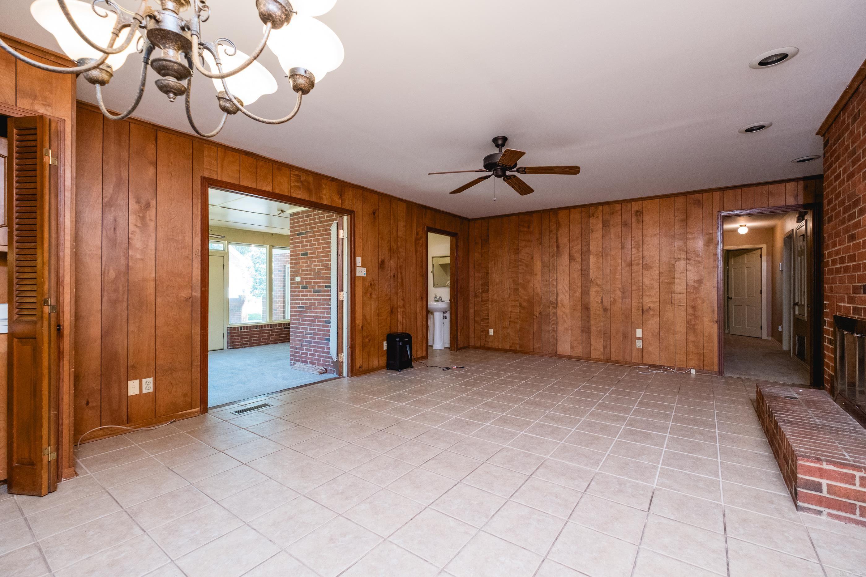 901 N Mississippi Property Photo 17