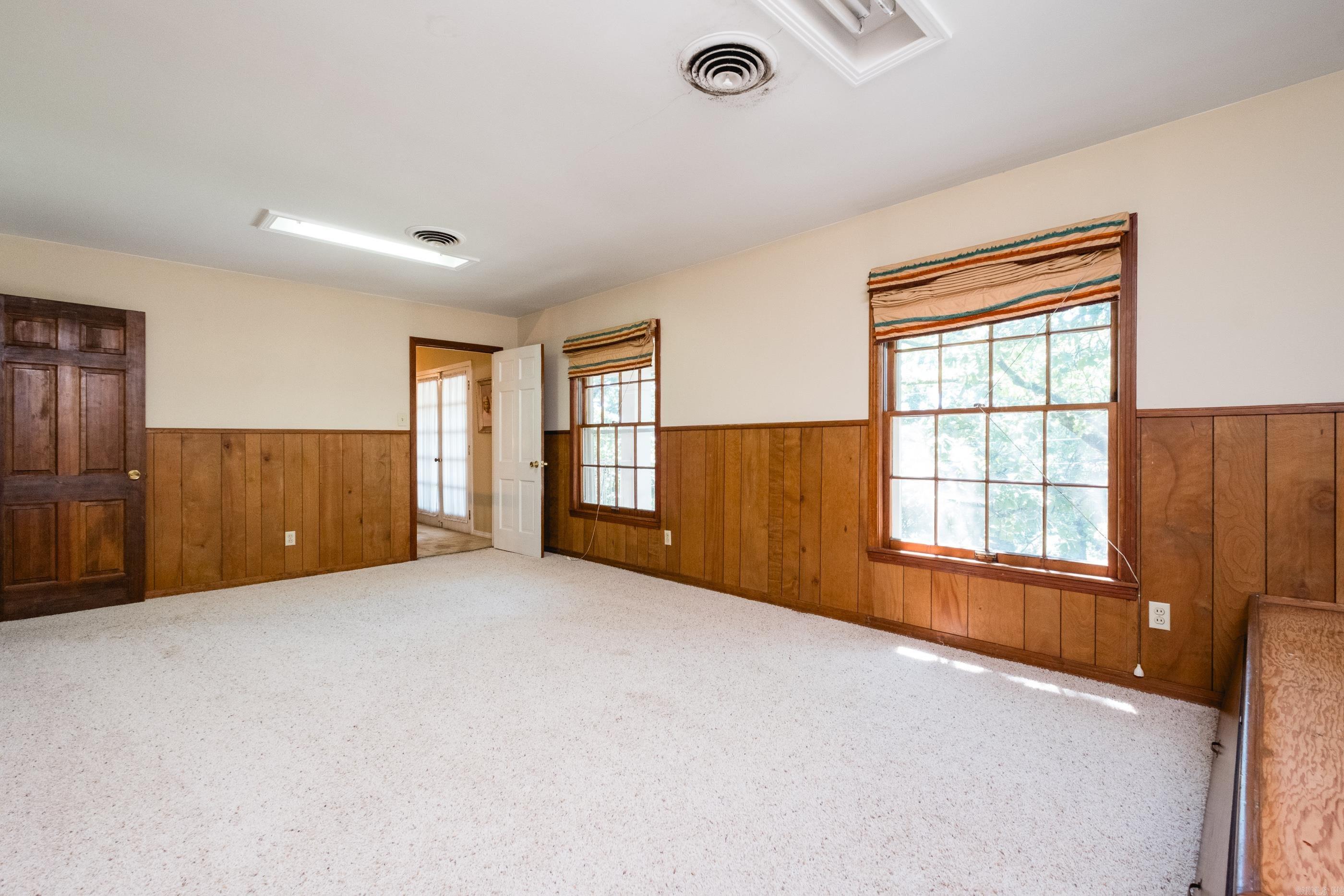 901 N Mississippi Property Photo 34