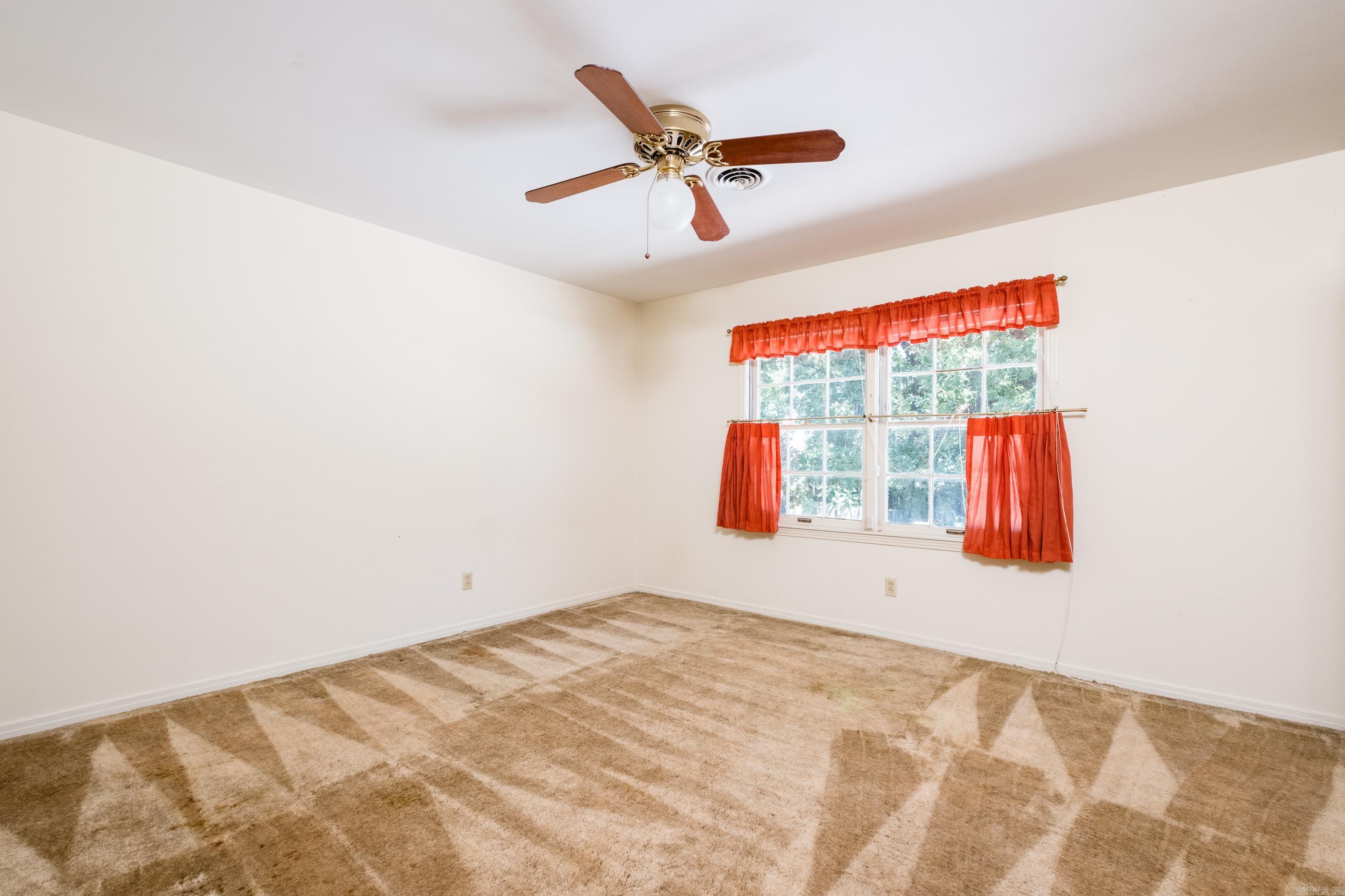 901 N Mississippi Property Photo 37