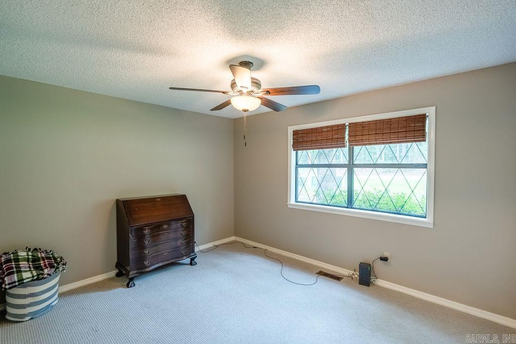 114 Edgemere Loop Property Photo 36