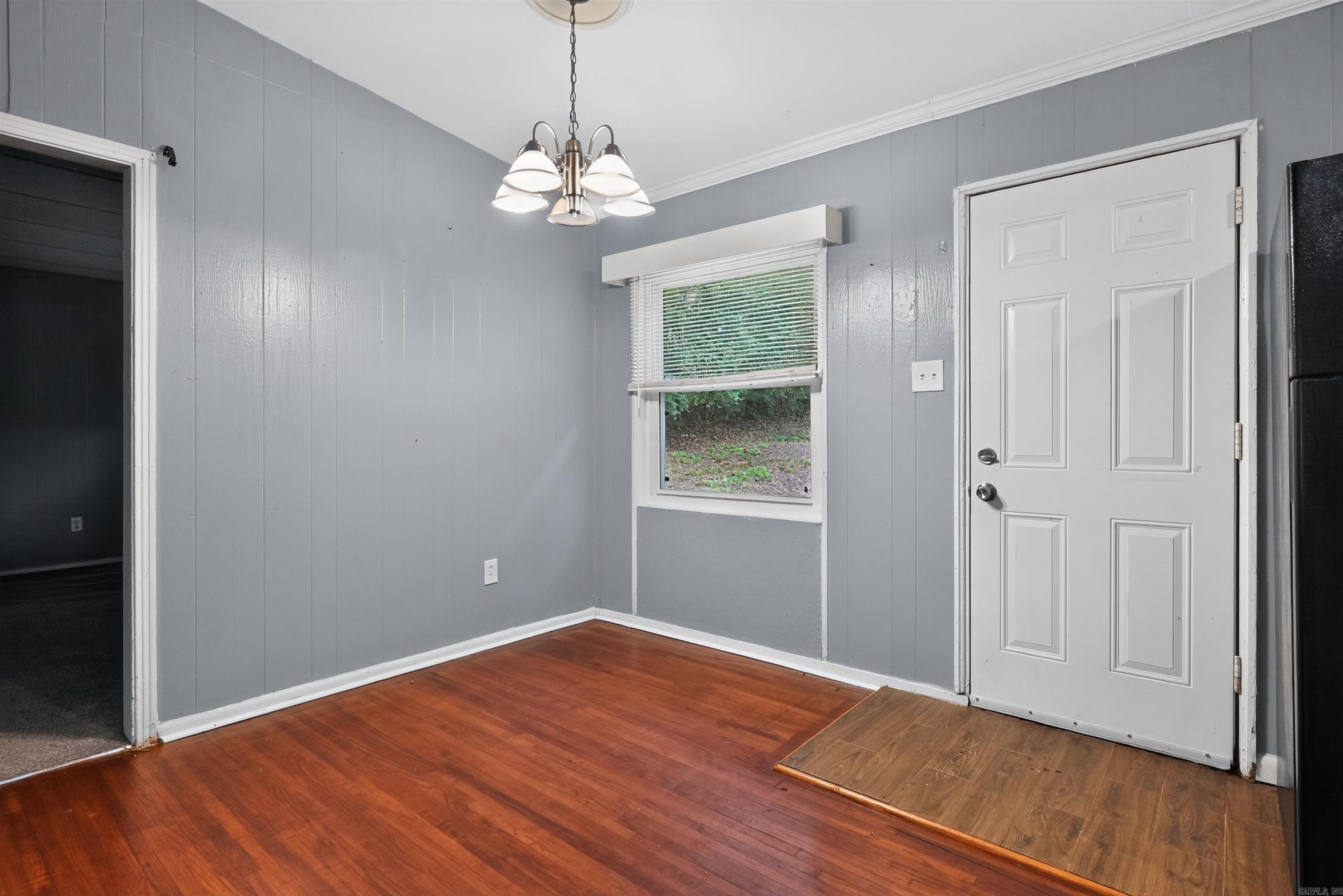 18 Windsor Drive Property Photo 16