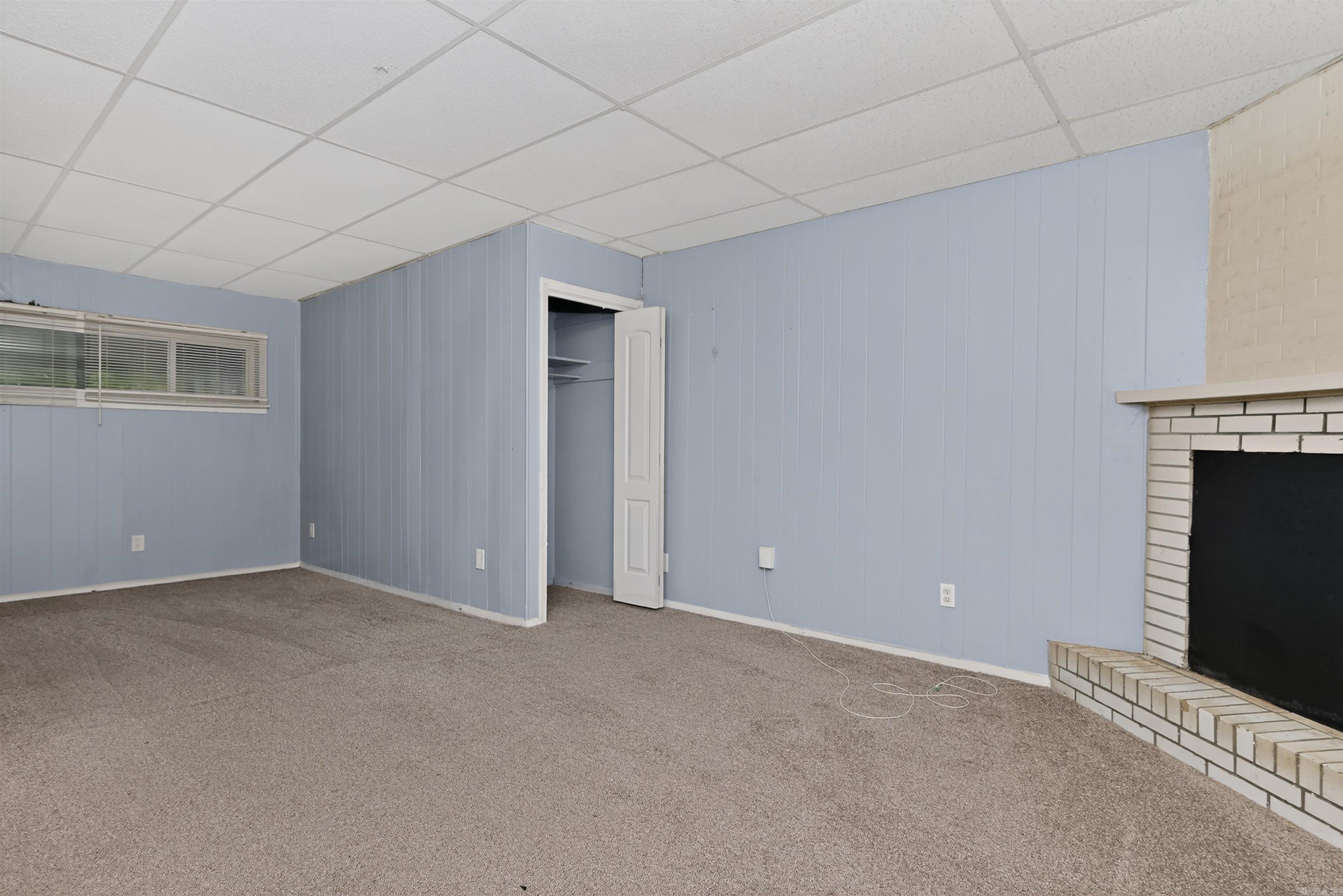 18 Windsor Drive Property Photo 28