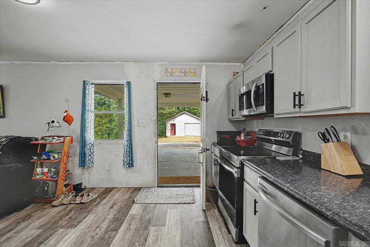 403 Polk 178 Property Photo 4