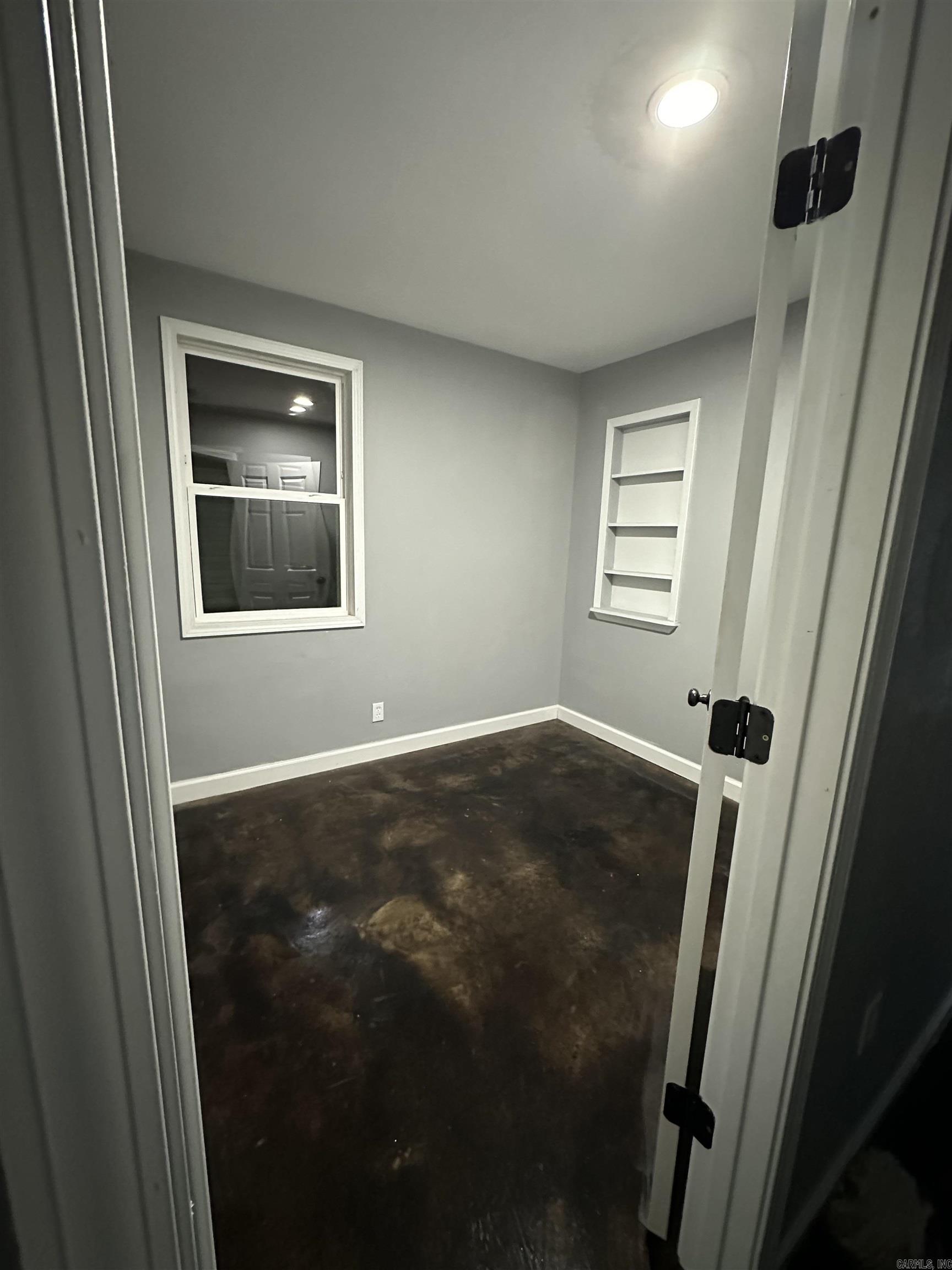 121 Mallard Circle Property Photo 4
