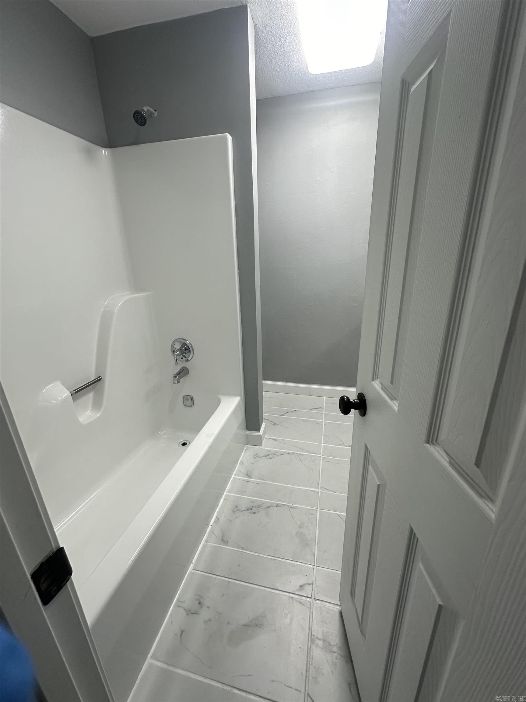 121 Mallard Circle Property Photo 6