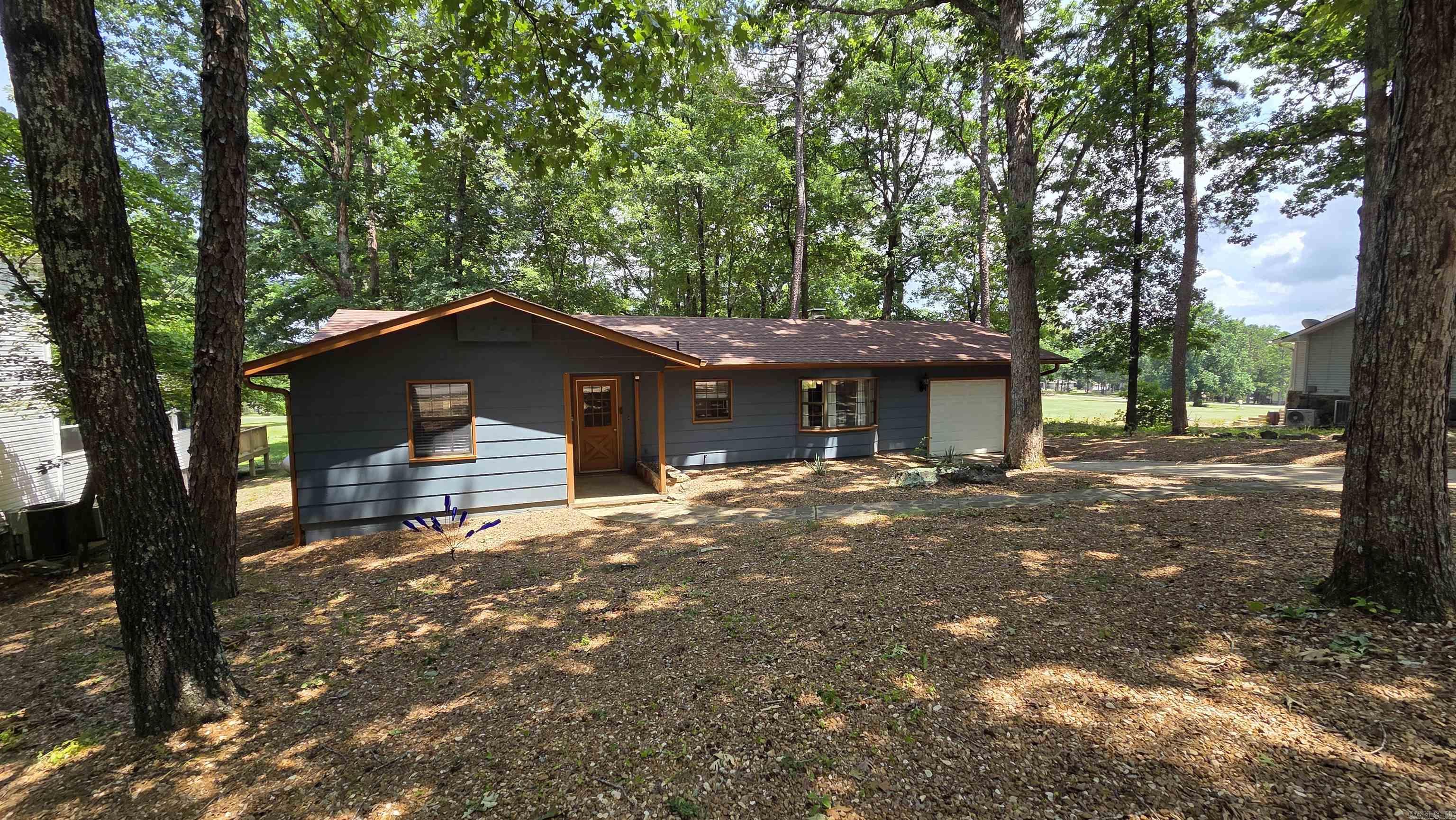 317 Castle Ridge Property Photo 1