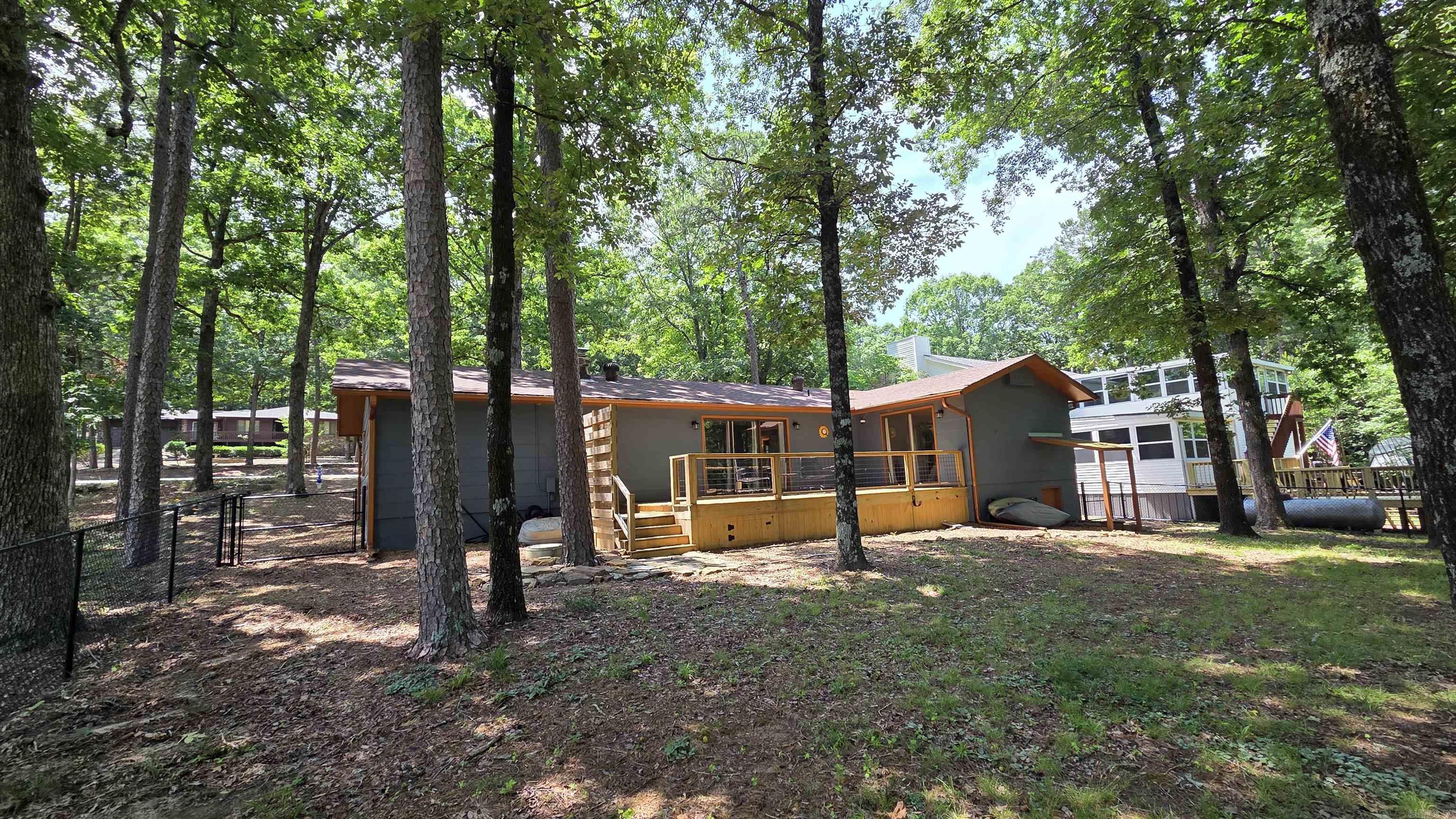 317 Castle Ridge Property Photo 44
