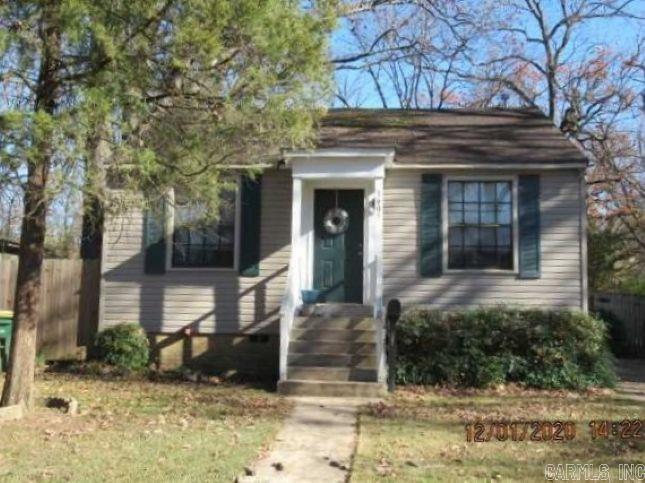 1605 S Pierce Street Property Photo 1
