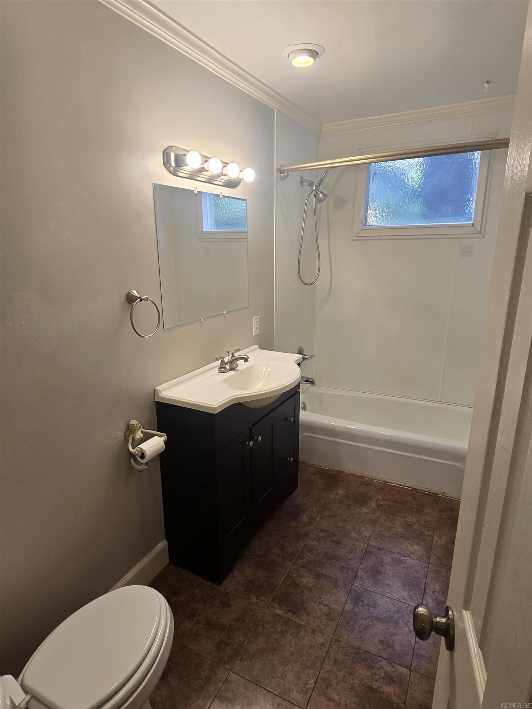 1605 S Pierce Street Property Photo 10